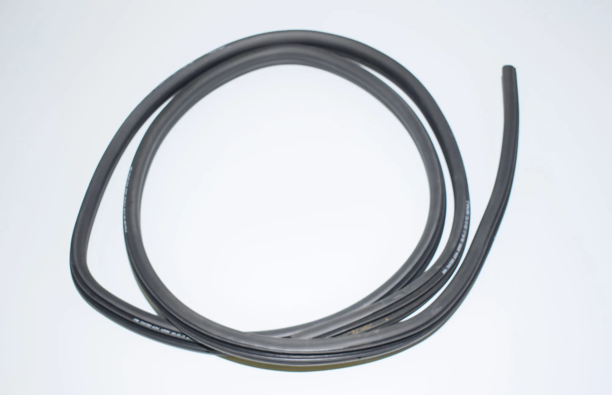 Rear Left Door Seal Rubber – OEM 7247259 · BMW 3 (E90) 330 d 2011 – 2
