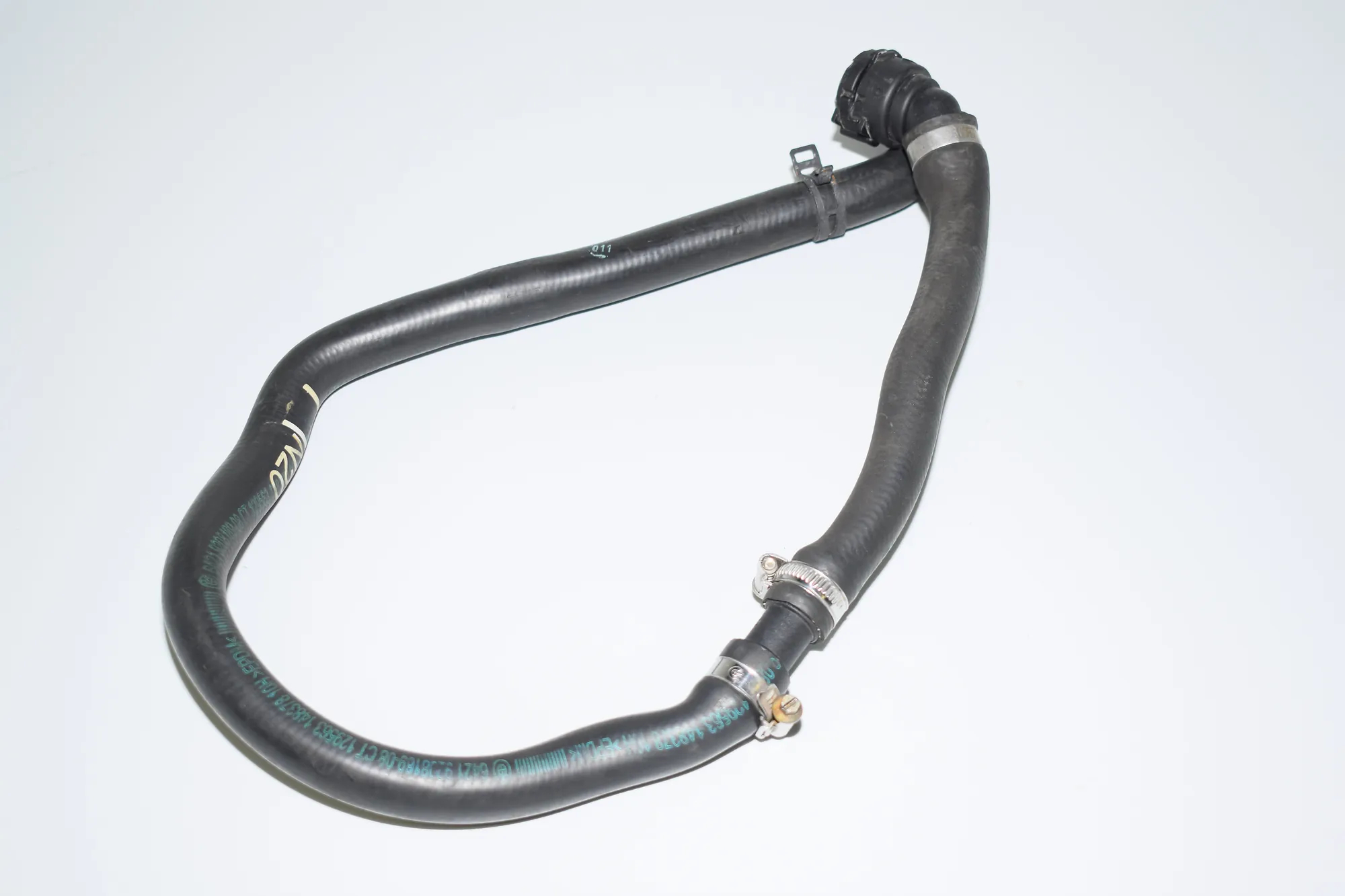 Coolant Hose Pipe – OEM 9208169 · BMW 3 (F30, F80) BMW 3 (F30, F80) 328 i 2014