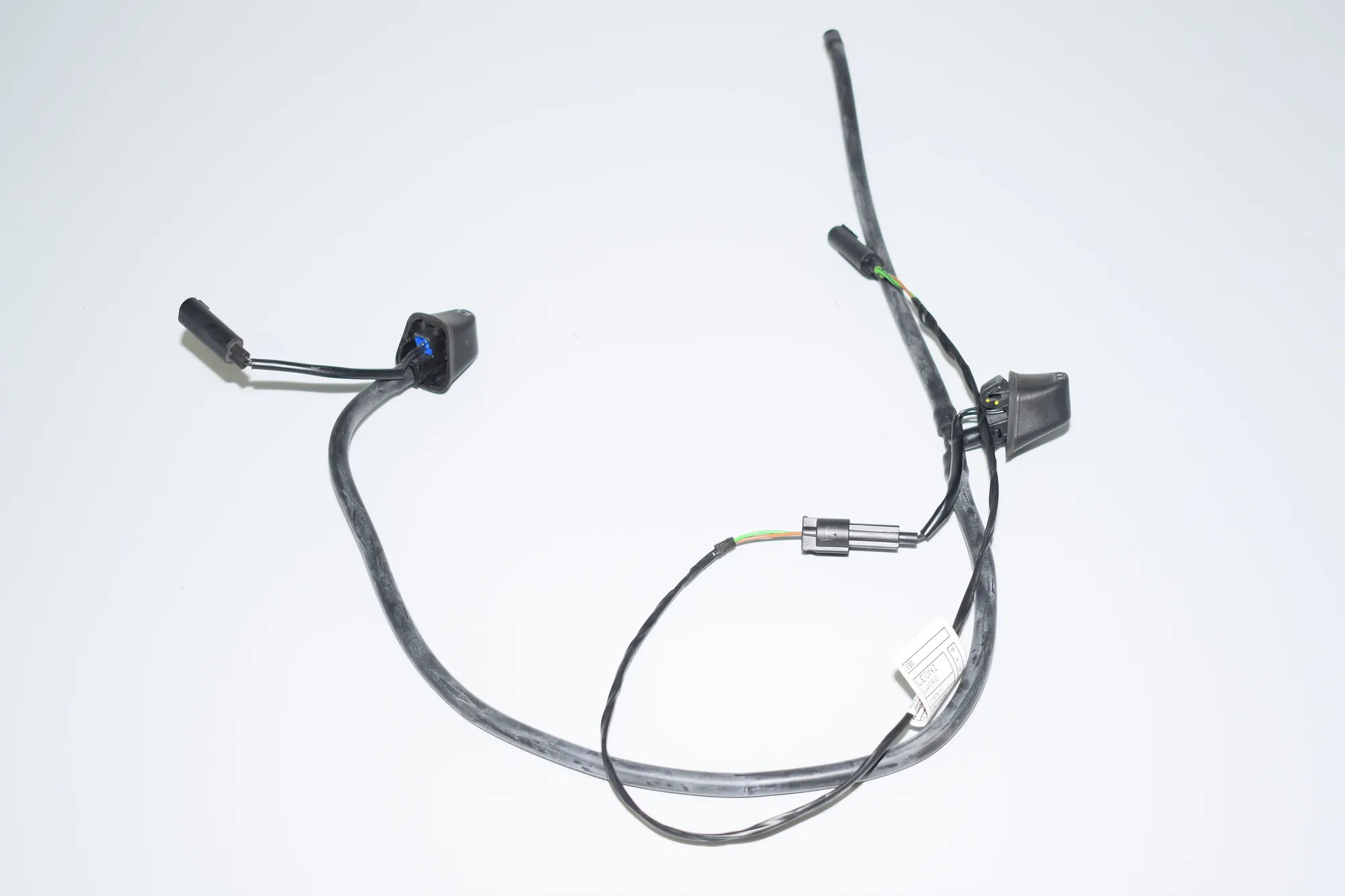 Windshield Nozzle Jet – OEM 6928635 · BMW 3 (E90) BMW 3 (E90) 320 d 2010 – 4