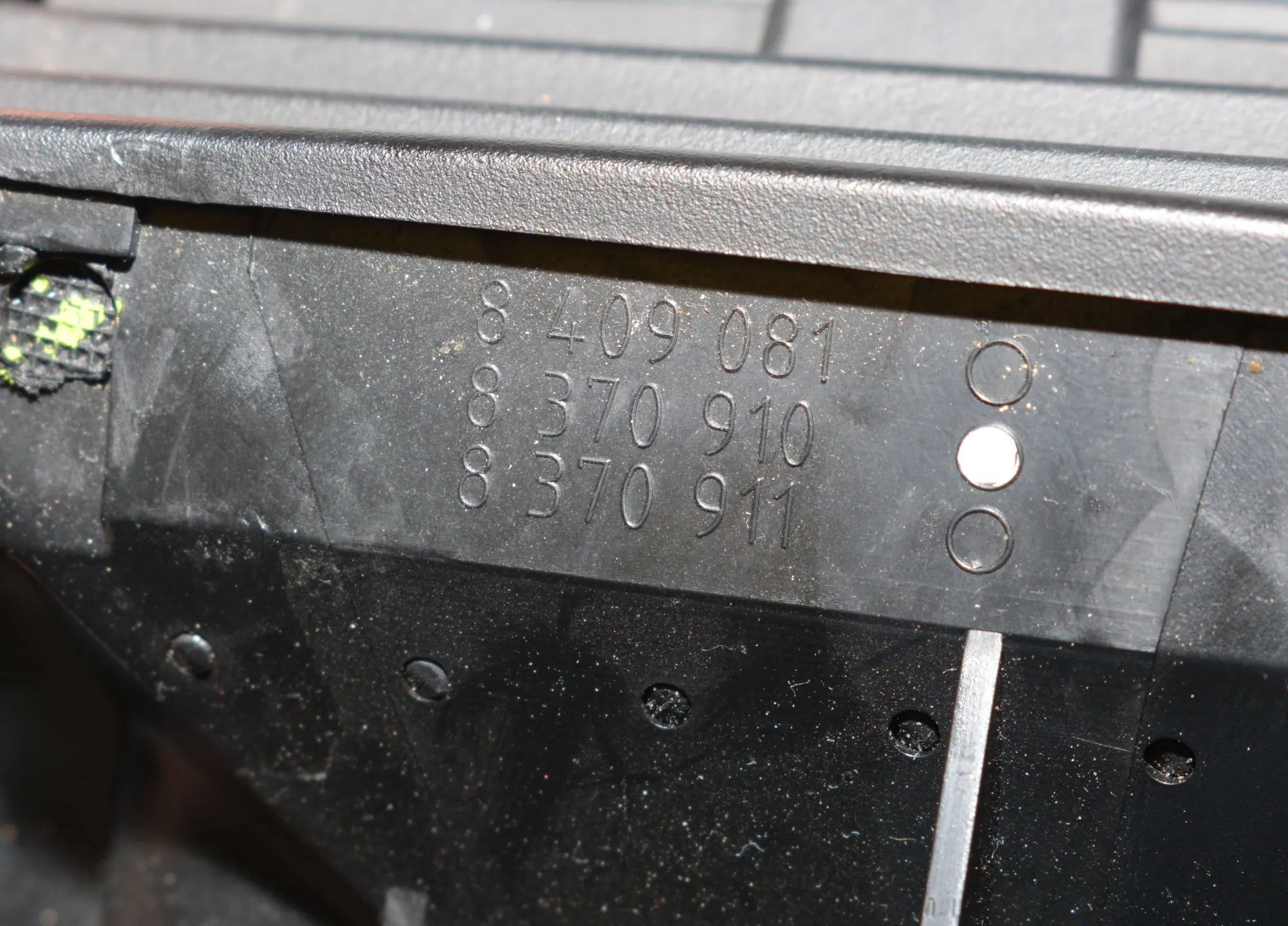 Center Console Air Vent – OEM 8370910 · BMW X5 (E53) 3.0 d 2004 – 7