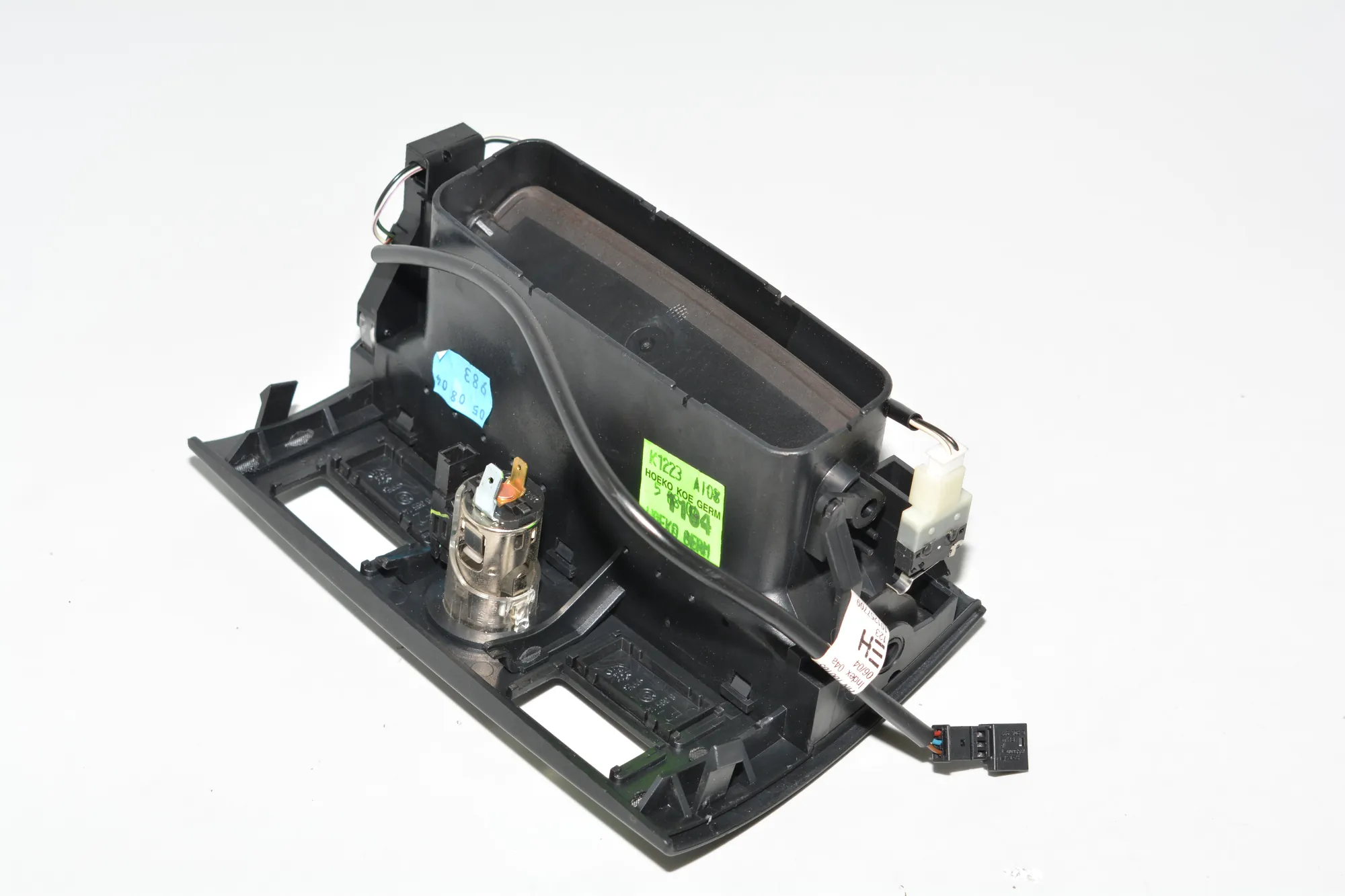 Center Console Air Vent – OEM 8370910 · BMW X5 (E53) 3.0 d 2004 – 5