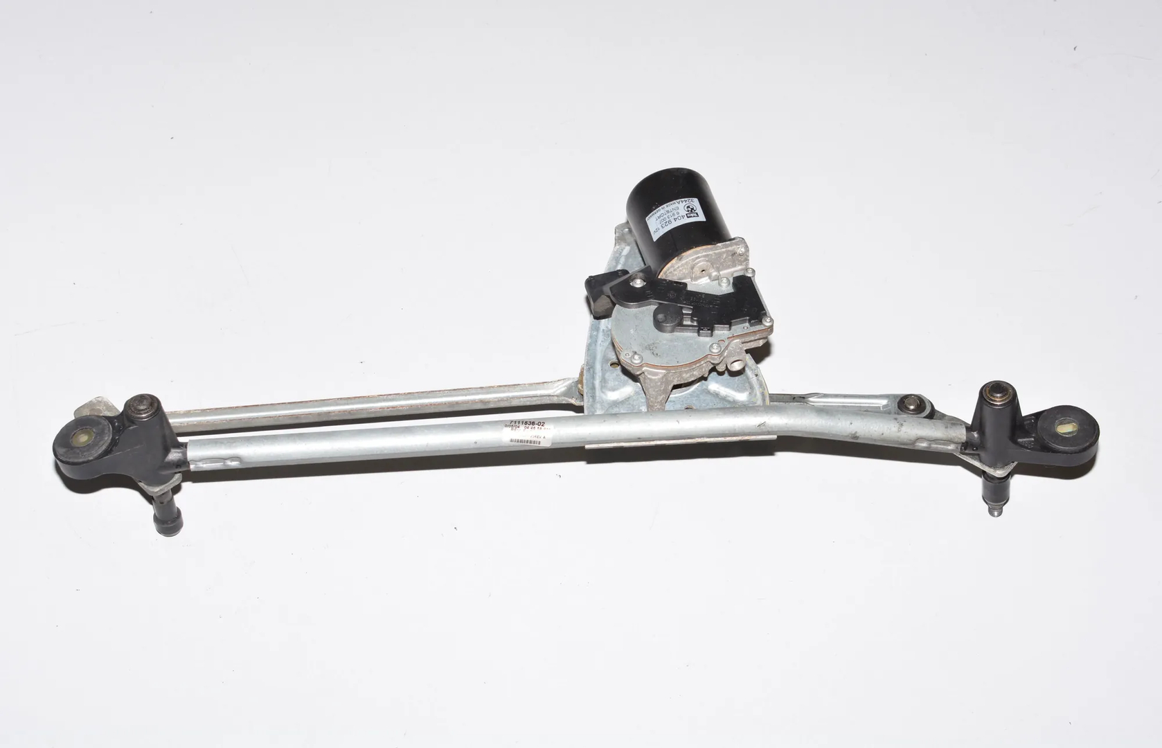 Front Windshield Wiper Mechanism – OEM 7111536 · BMW X5 (E53) 3.0 d 2004 – 2