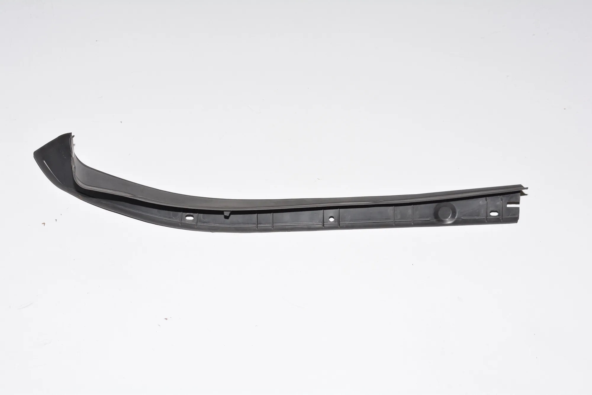Front Left Wing Plastic – OEM 7264273 · BMW 3 (F30, F80) 330 d xDrive 2013 – 4