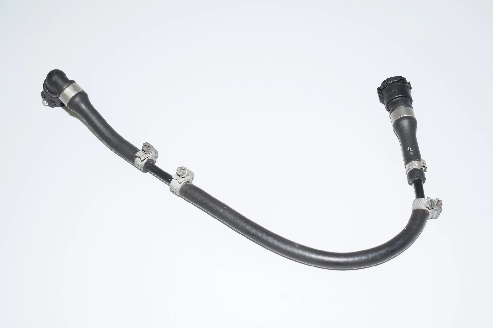 Pipe Hose – OEM 1439123 · BMW X5 (E53) 4.6 is 2002