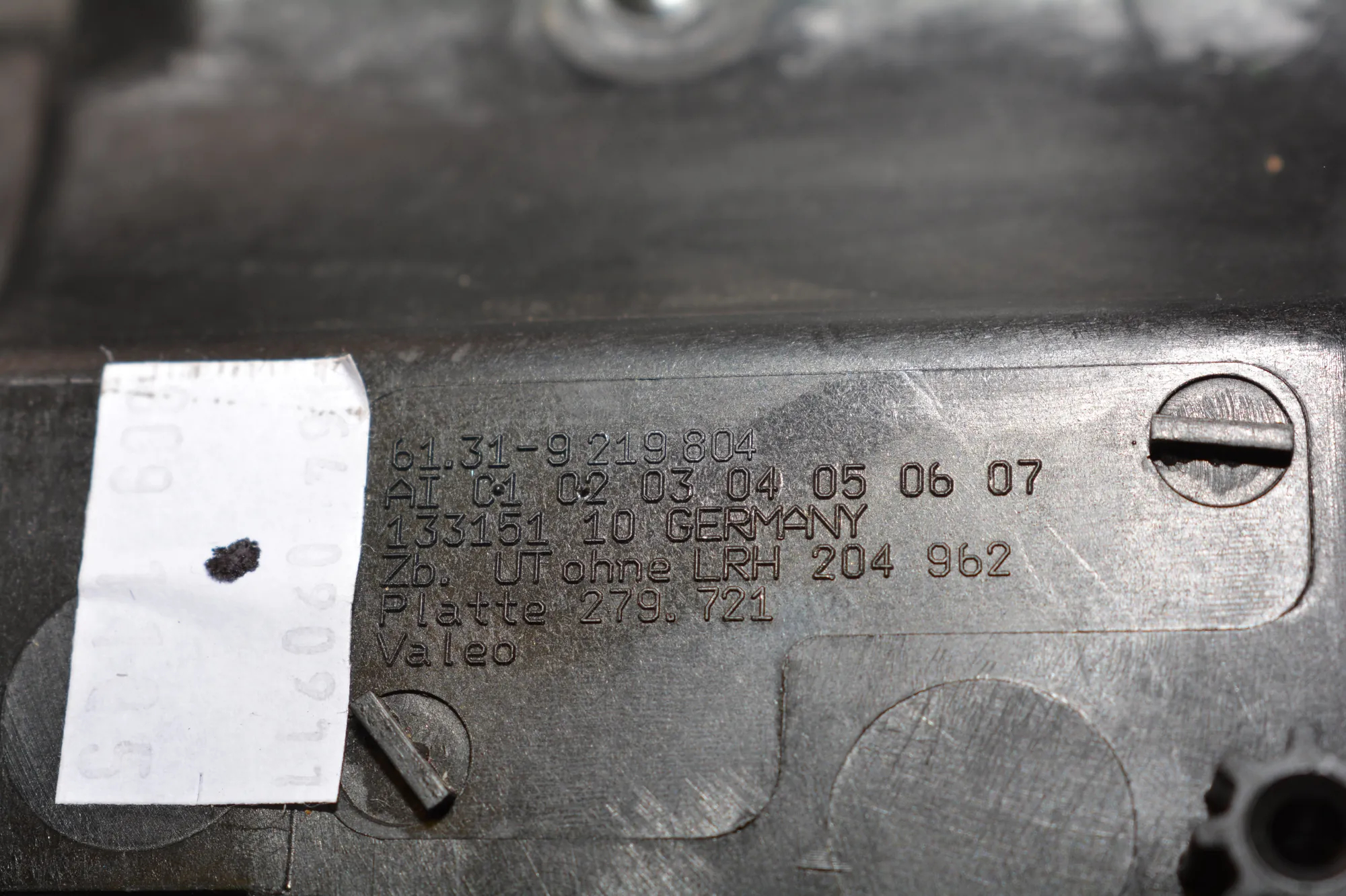 Steering Mechanism Trim – OEM 9219804 · BMW 5 Touring (F11) 520 d 2011 – 6