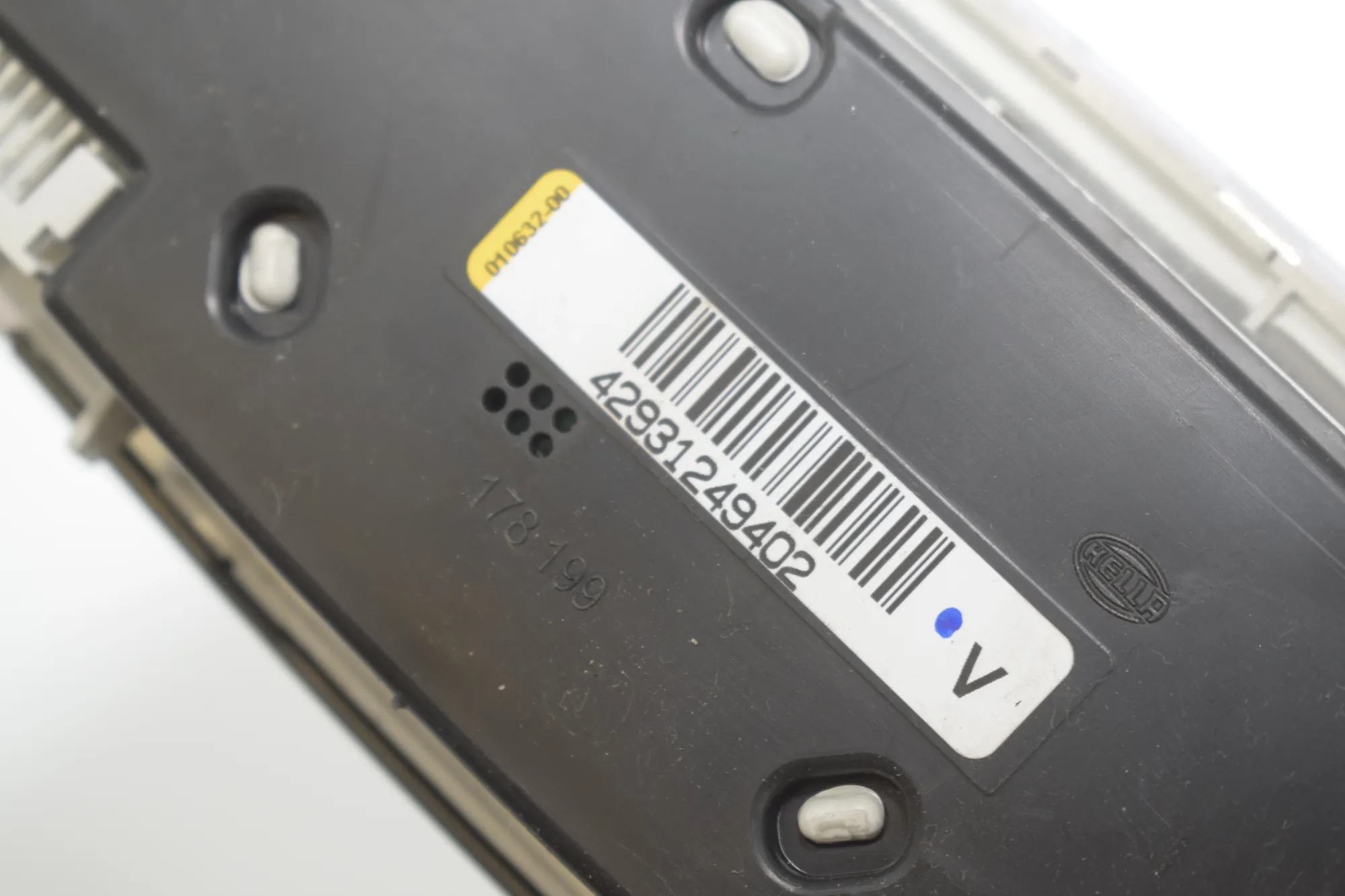 Interior Lighting – OEM 9277930 · BMW 3 Touring (F31) BMW 3 Touring (F31) 320 d 2012 – 7