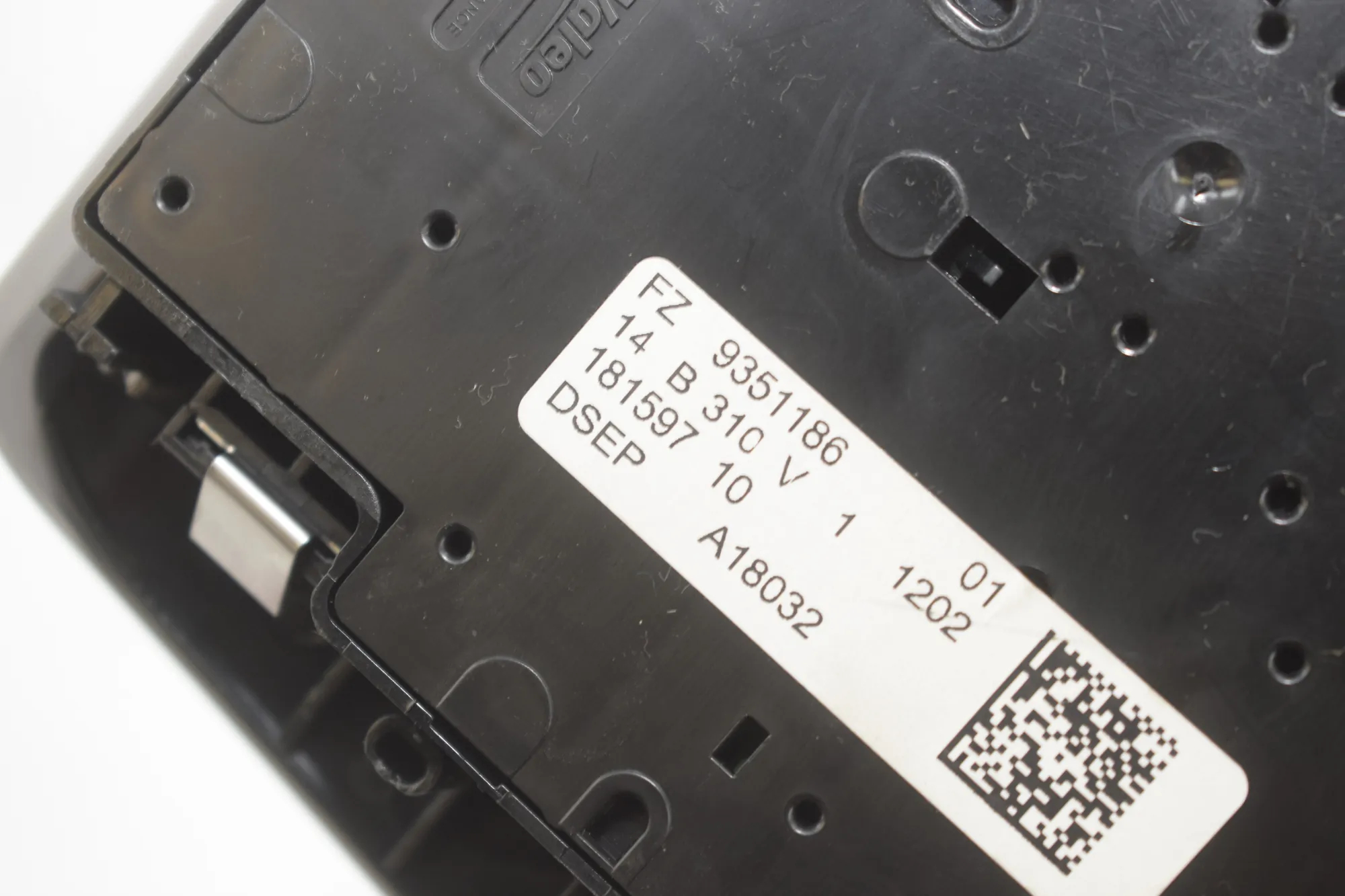 Interior Lighting – OEM 9277930 · BMW 3 Touring (F31) BMW 3 Touring (F31) 320 d 2012 – 5