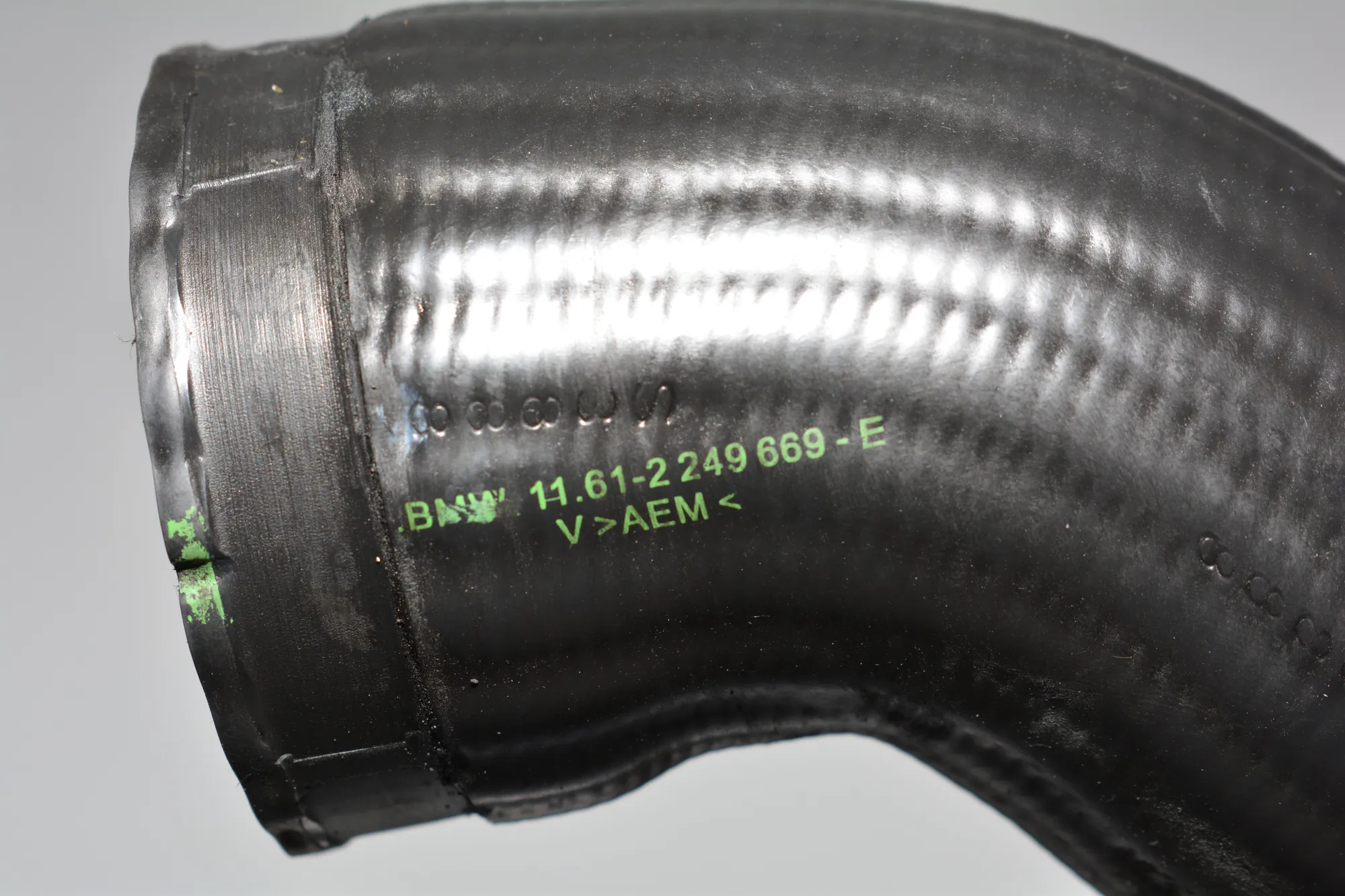 Right Side Intercooler Hose – OEM 2249669 · BMW 5 Touring (E39) 530 d 2003 – 5
