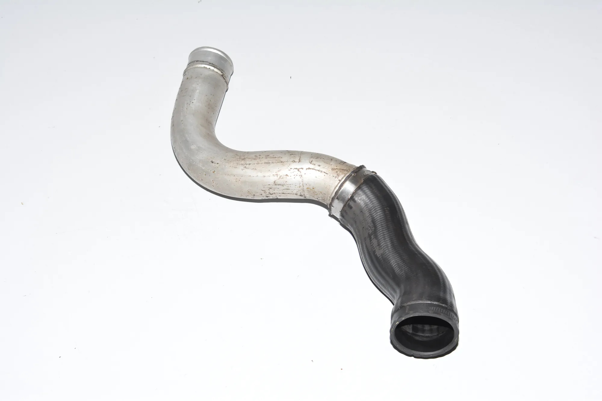 Right Side Intercooler Hose – OEM 2249669 · BMW 5 Touring (E39) 530 d 2003 – 4