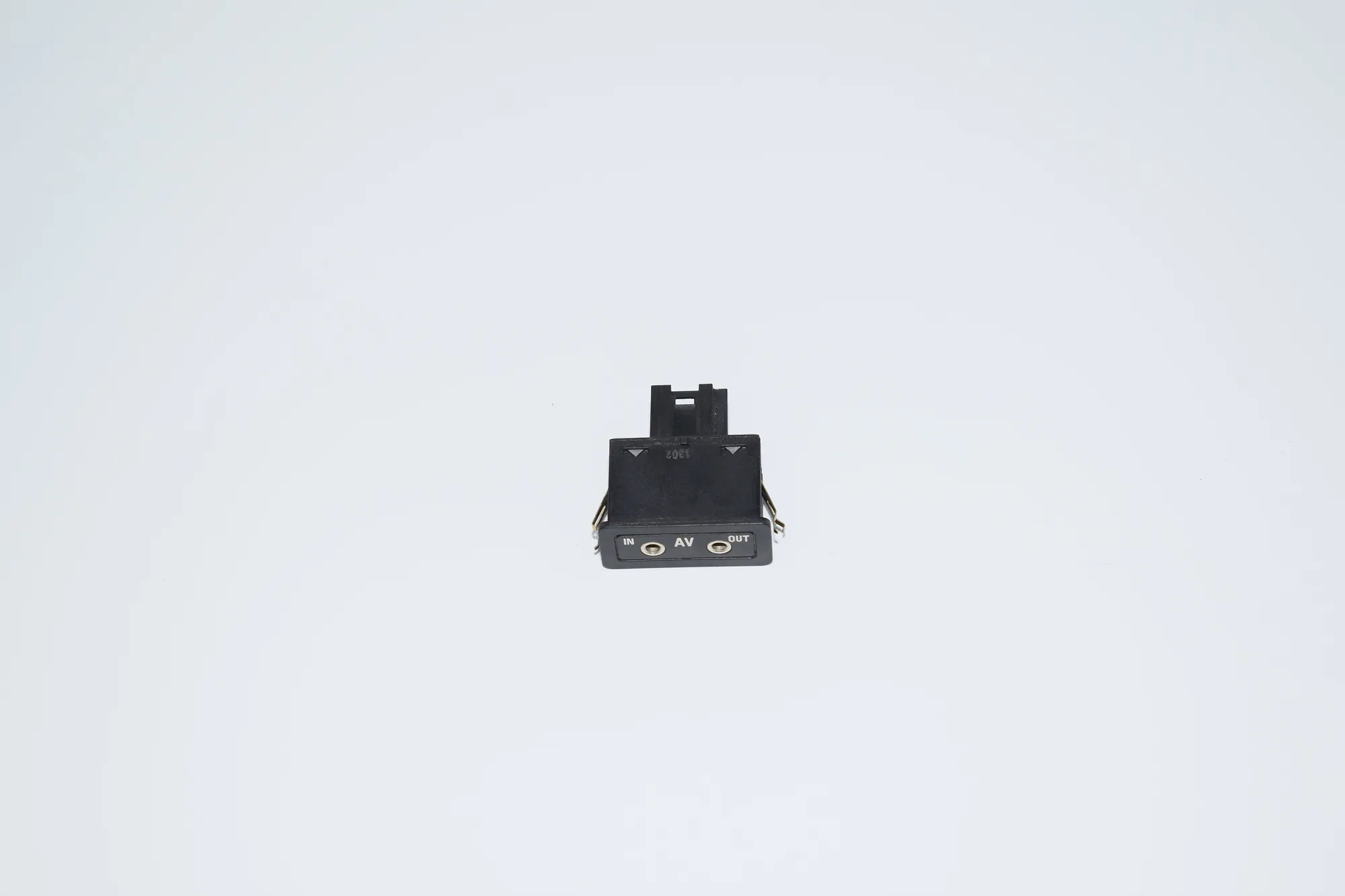 USB/AUX-In Socket Port – OEM 8368346 · BMW X5 (E53) 4.6 is 2002 – 2