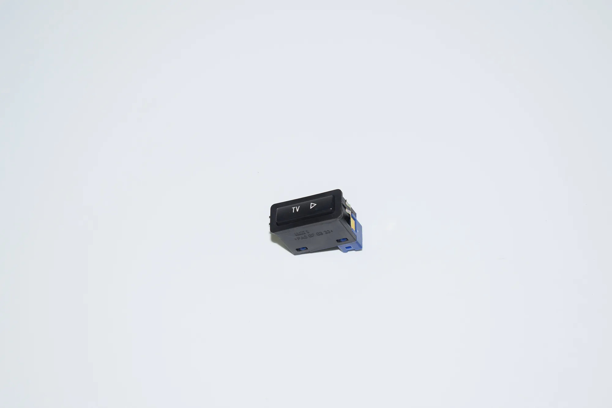 Switches – OEM 8368345 · BMW X5 (E53) 4.6 is 2002