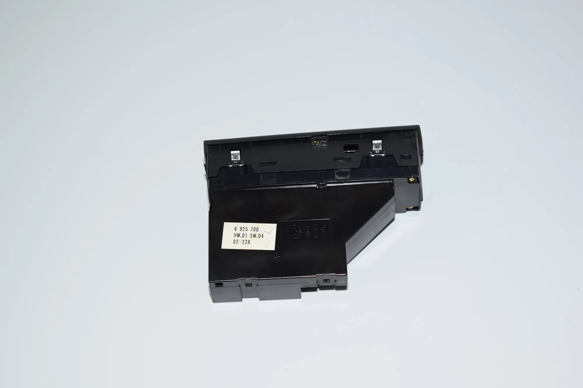 Front Left Door Window Switch – OEM 6925700 · BMW X5 (E53) 4.6 is 2002 – 3