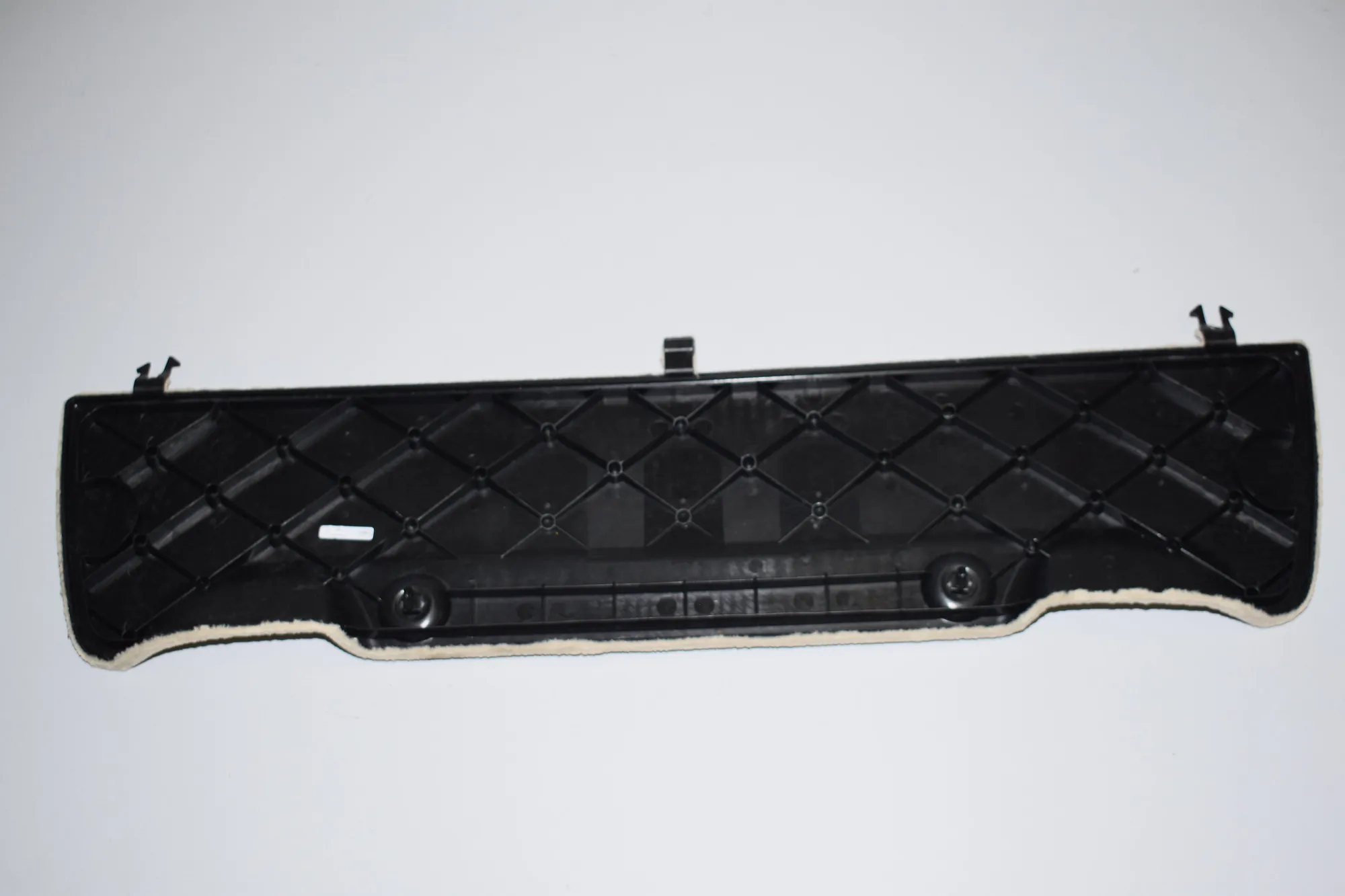 Tailgate Bootlid Cover Trim – OEM 7209185 · BMW 5 Touring (F11) 530 d 2013 – 3