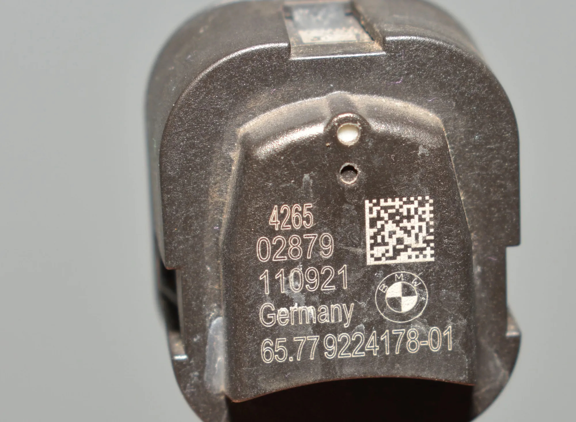 Right Side Impact Sensor – OEM 9224178 · BMW 5 Touring (F11) 520 d 2011 – 5