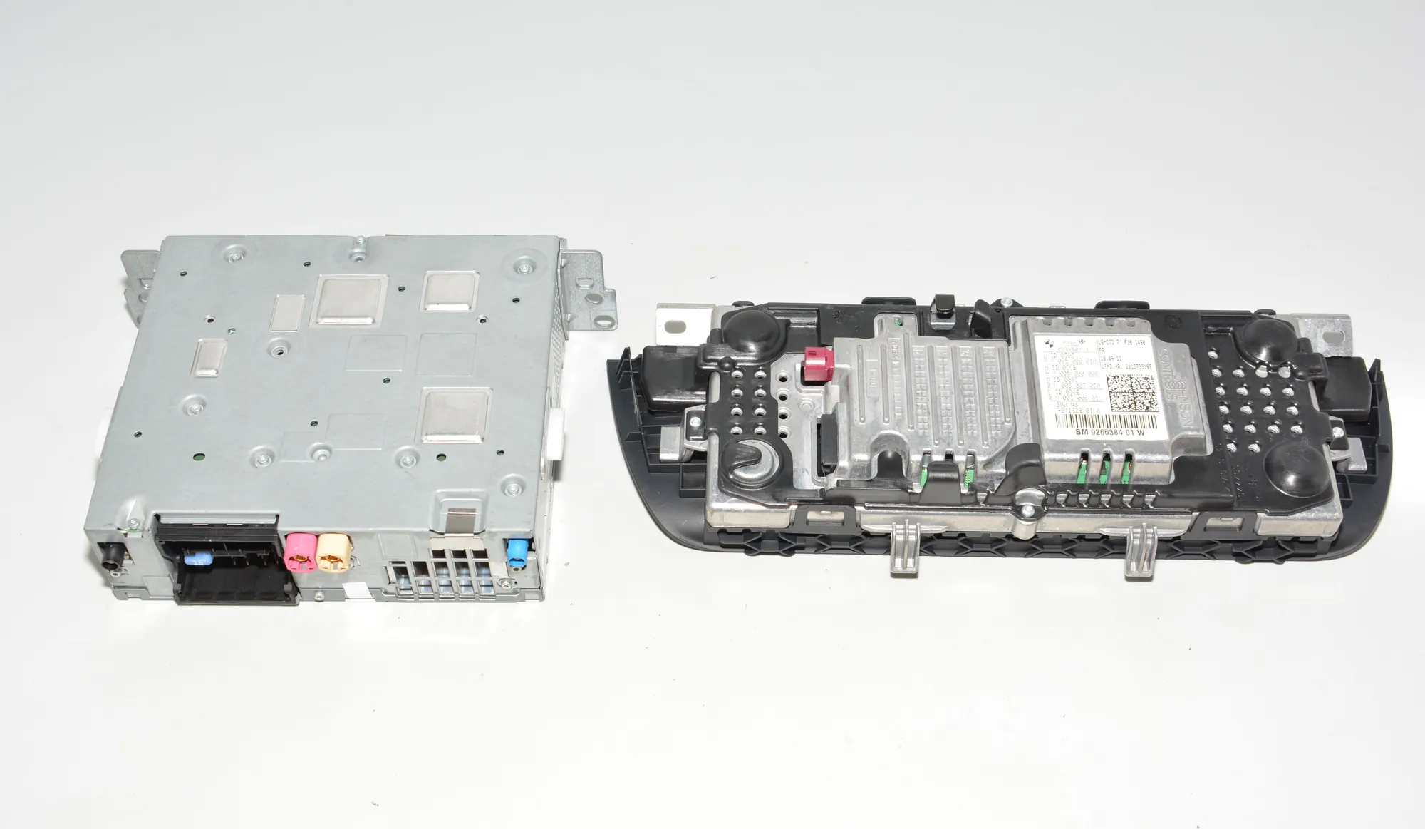 Navigation System – OEM 9266384 · BMW 5 Touring (F11) 520 d 2011 – 3