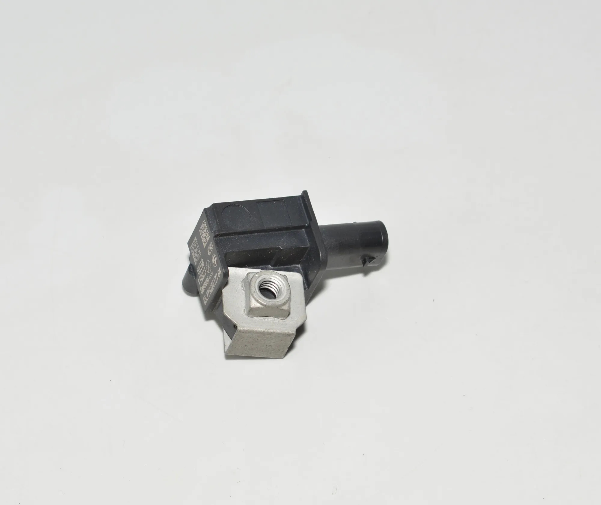 Front Right Impact Sensor – OEM 9224177 · BMW 5 Touring (F11) 520 d 2011 – 2