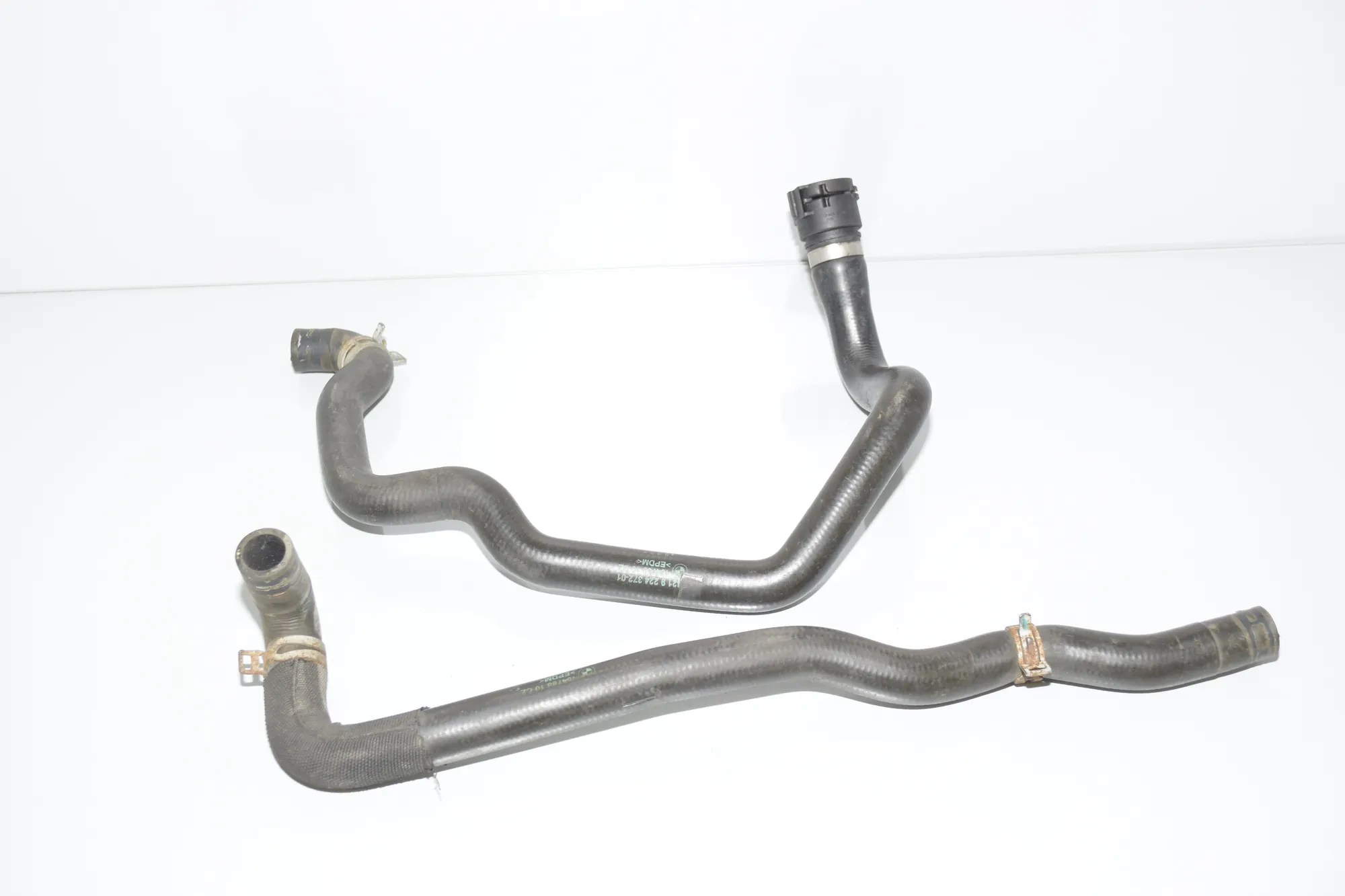 Coolant Hose Pipe – OEM 9224372 · BMW 5 Touring (F11) 520 d 2011 – 4