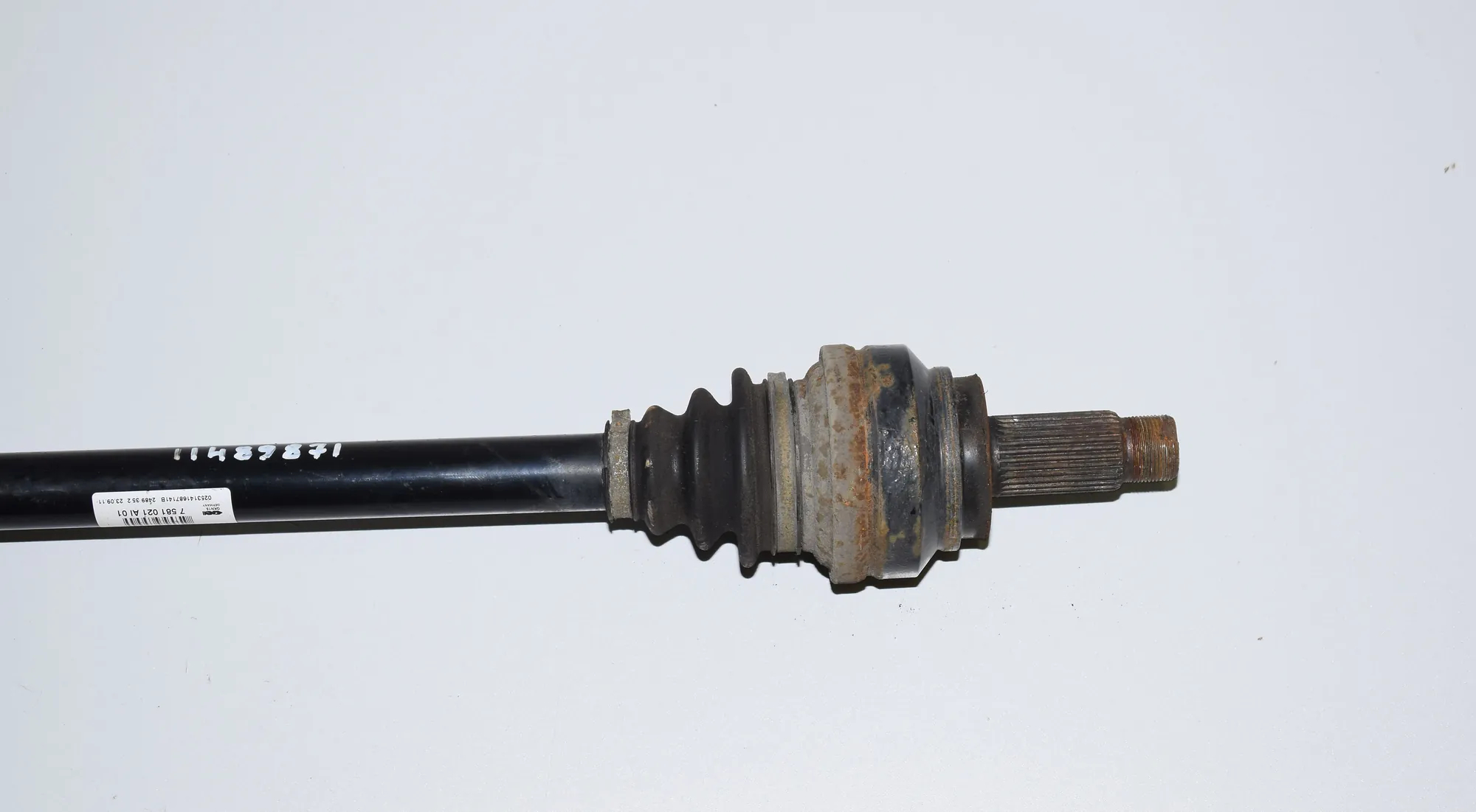 Rear Left Driveshaft – OEM 7581021 · BMW 5 Touring (F11) 520 d 2011 – 2