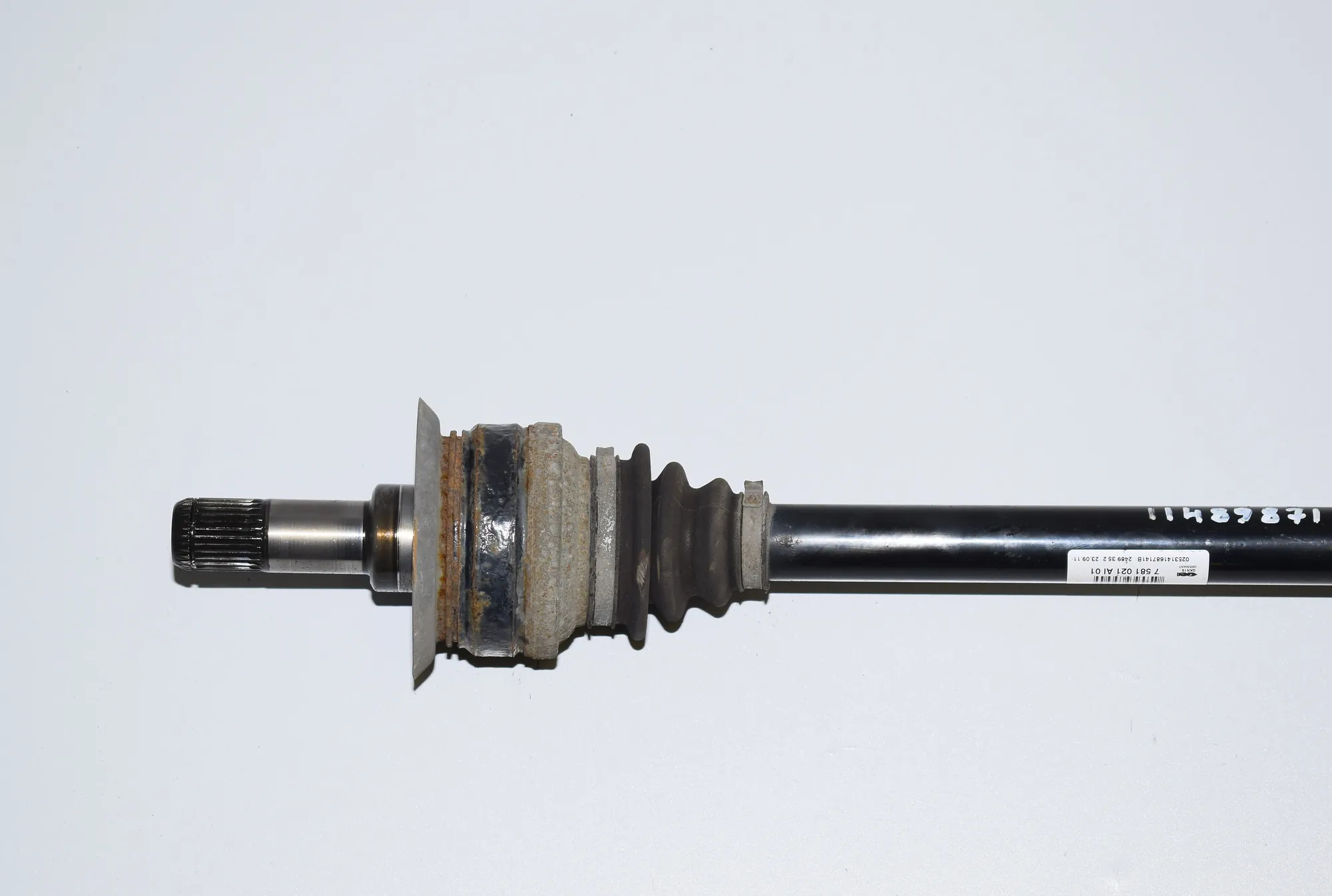Rear Left Driveshaft – OEM 7581021 · BMW 5 Touring (F11) 520 d 2011 – 3