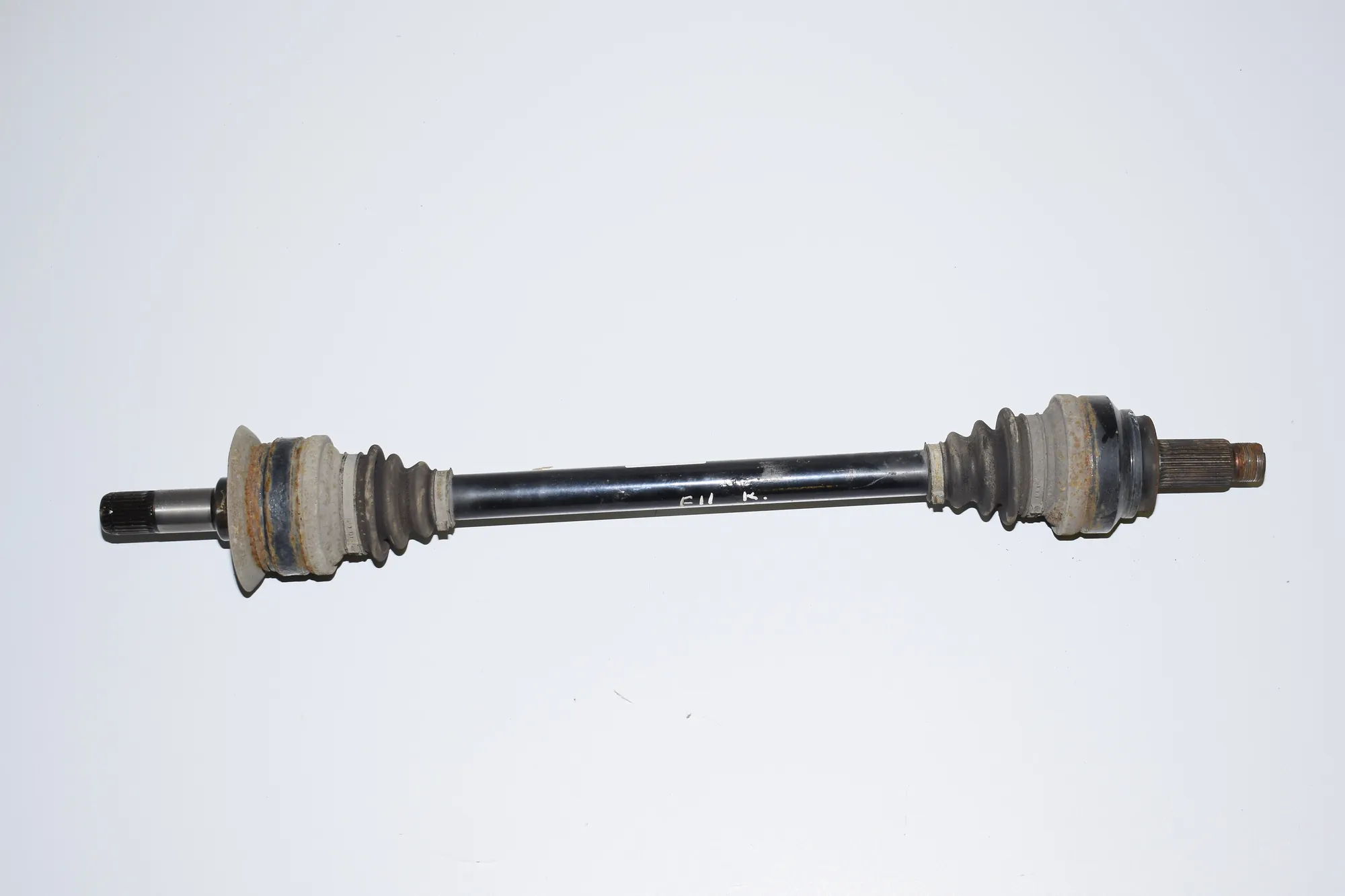 Rear Left Driveshaft – OEM 7581021 · BMW 5 Touring (F11) 520 d 2011 – 4