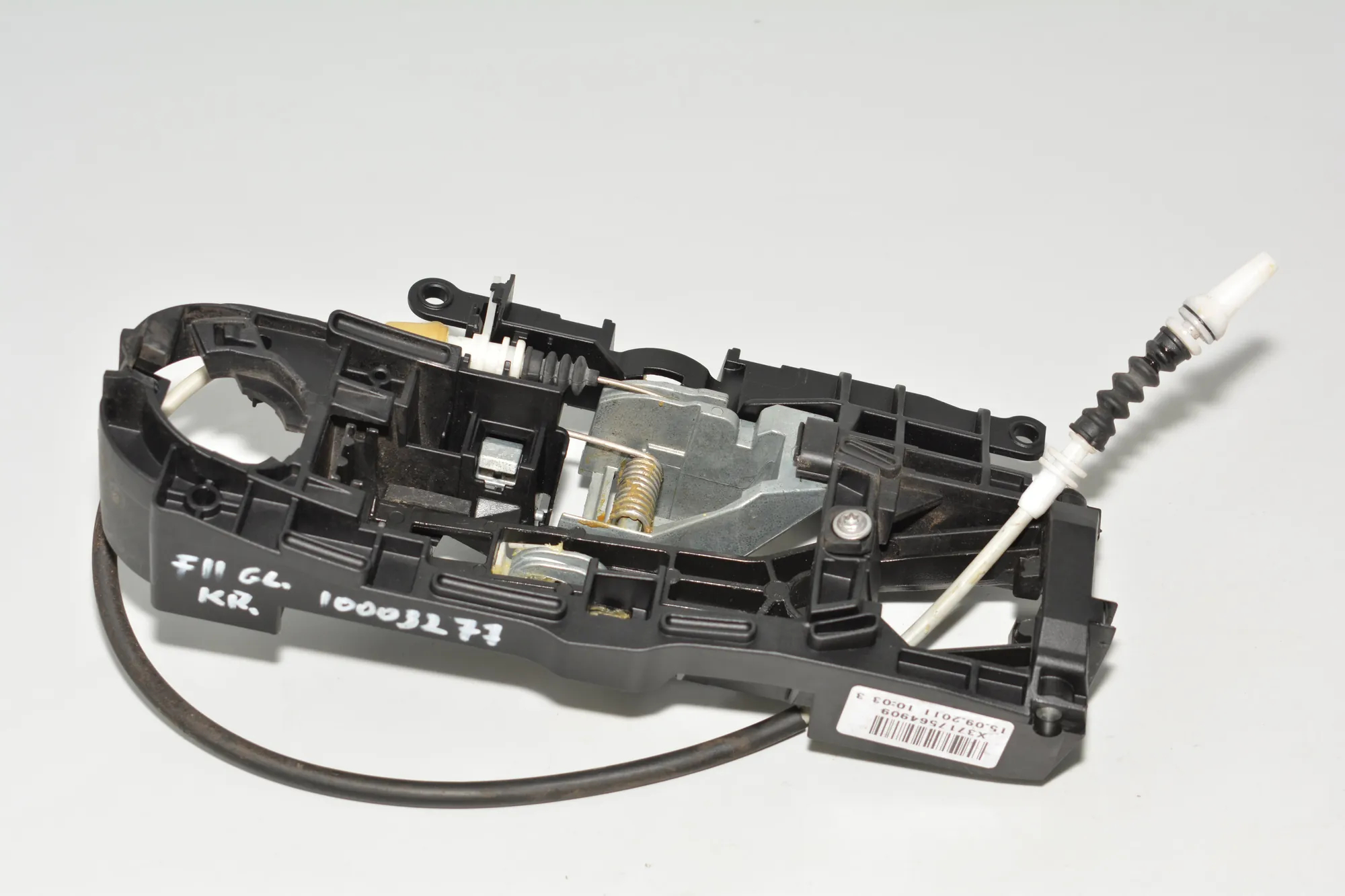 Rear Left Door Interior Handle Frame – OEM 7175649 · BMW 5 Touring (F11) 520 d 2011 – 4