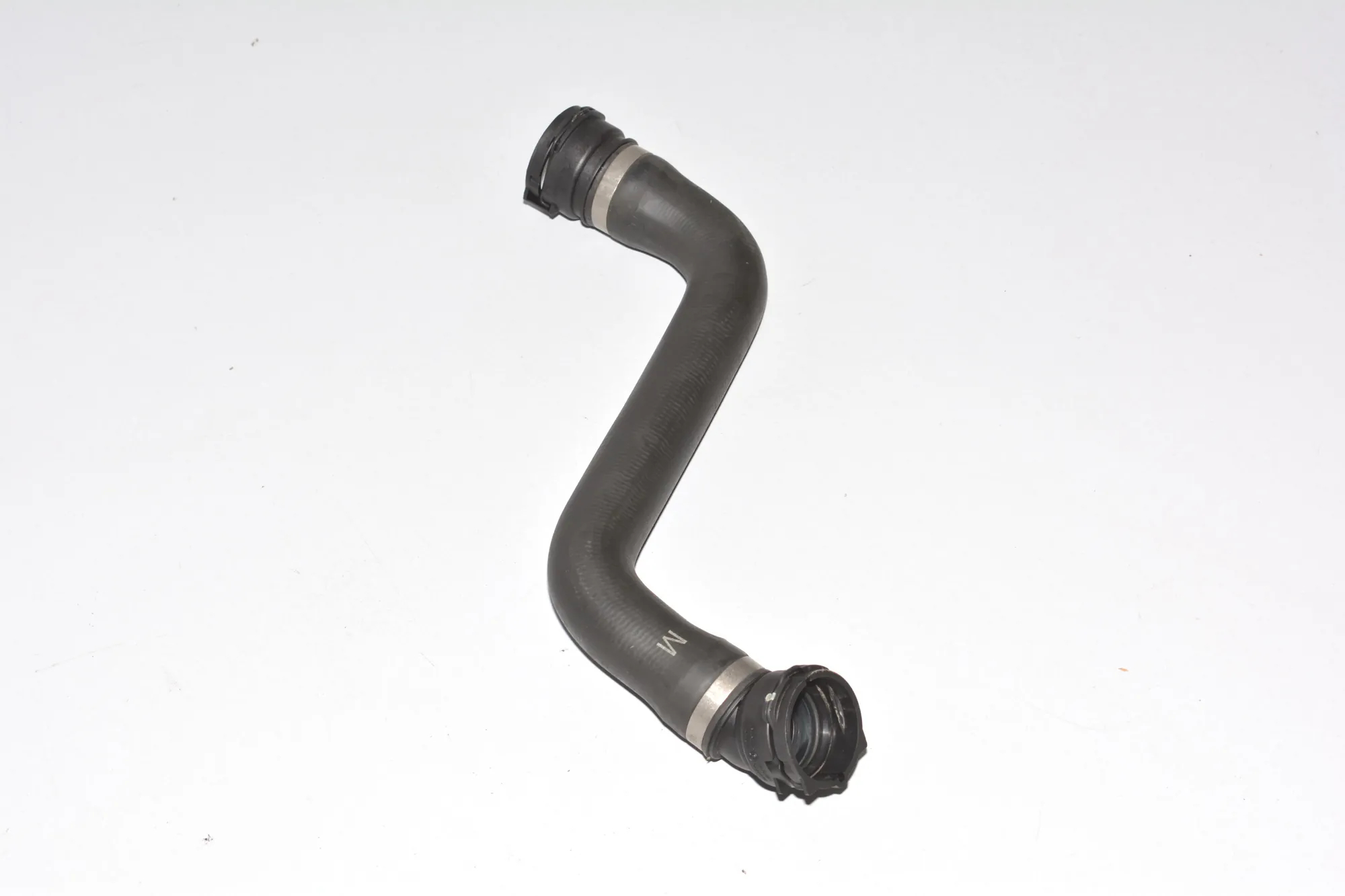 Right Side Cooling Radiator Hose – OEM 8514245 · BMW 5 Touring (F11) 520 d 2011 – 3