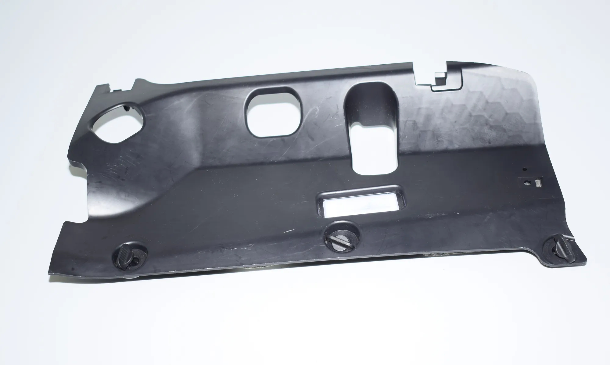 Dashboard Lower Trim – OEM 9252421 · BMW X6 (F16, F86) BMW X6 (F16, F86) 2016