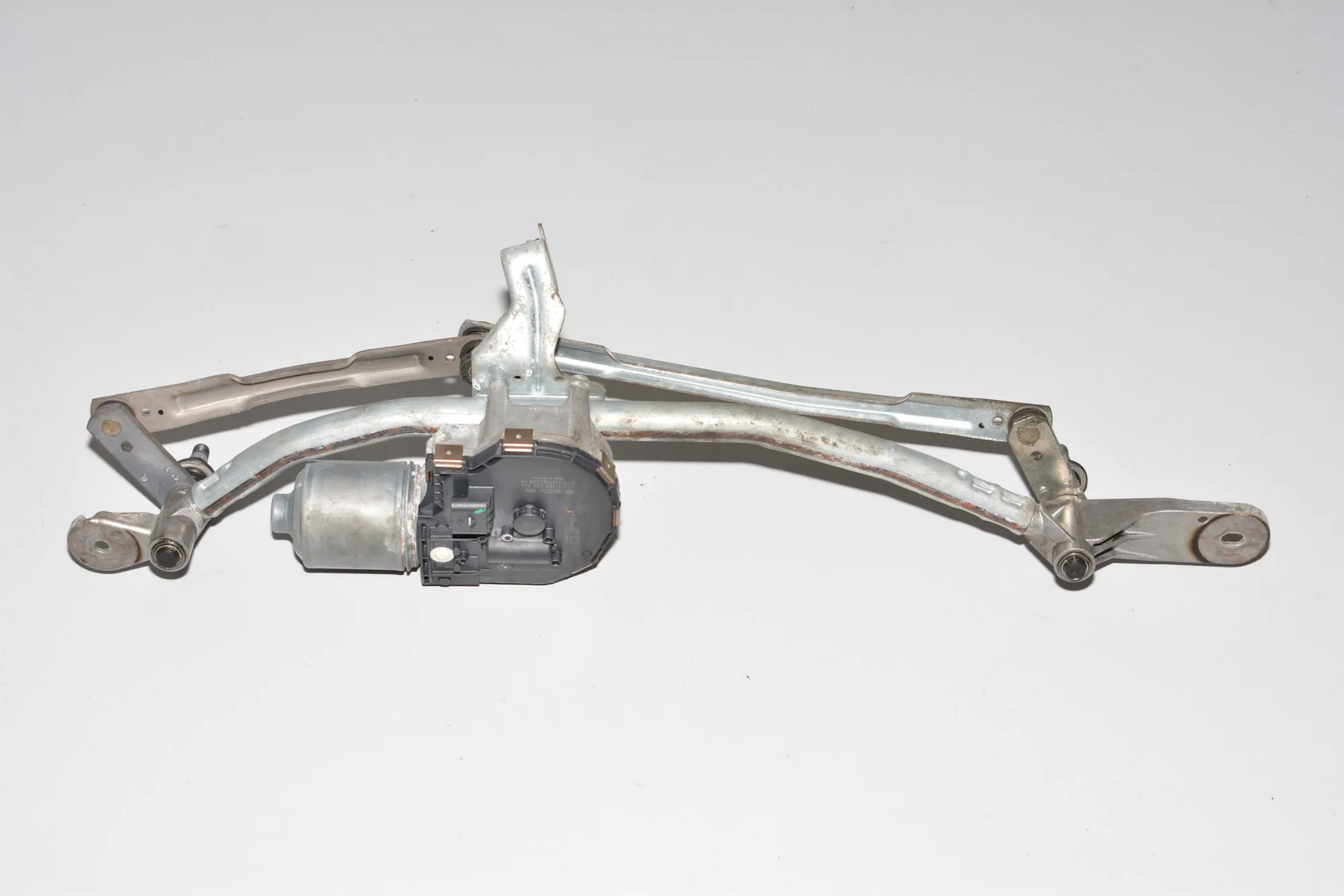 Front Windshield Wiper Mechanism – OEM 3397021521 · BMW 5 Touring (F11) 520 d 2011 – 2