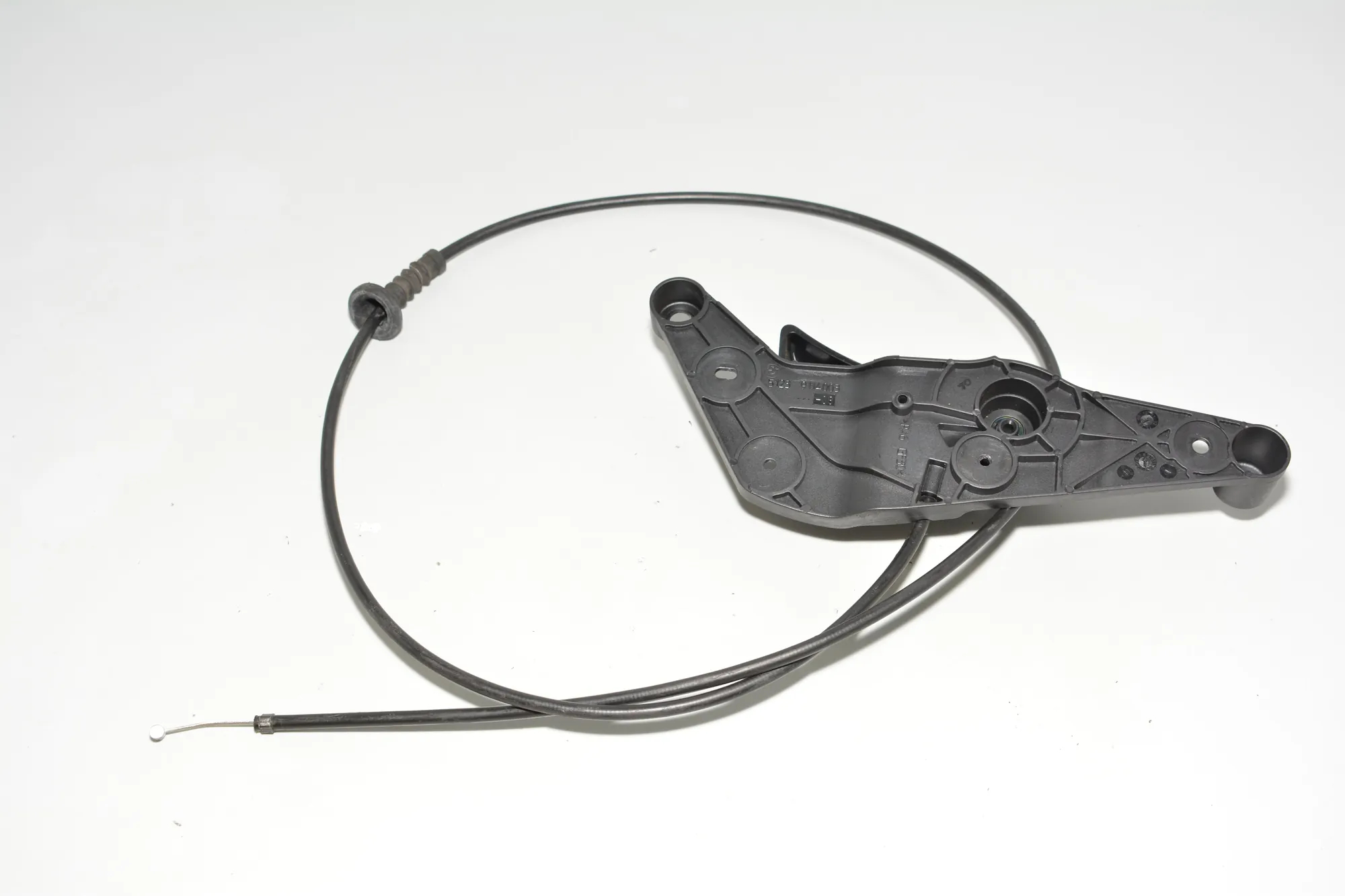 Bonnet Lock Cable – OEM 7255801 · BMW 5 Touring (F11) 520 d 2011 – 4