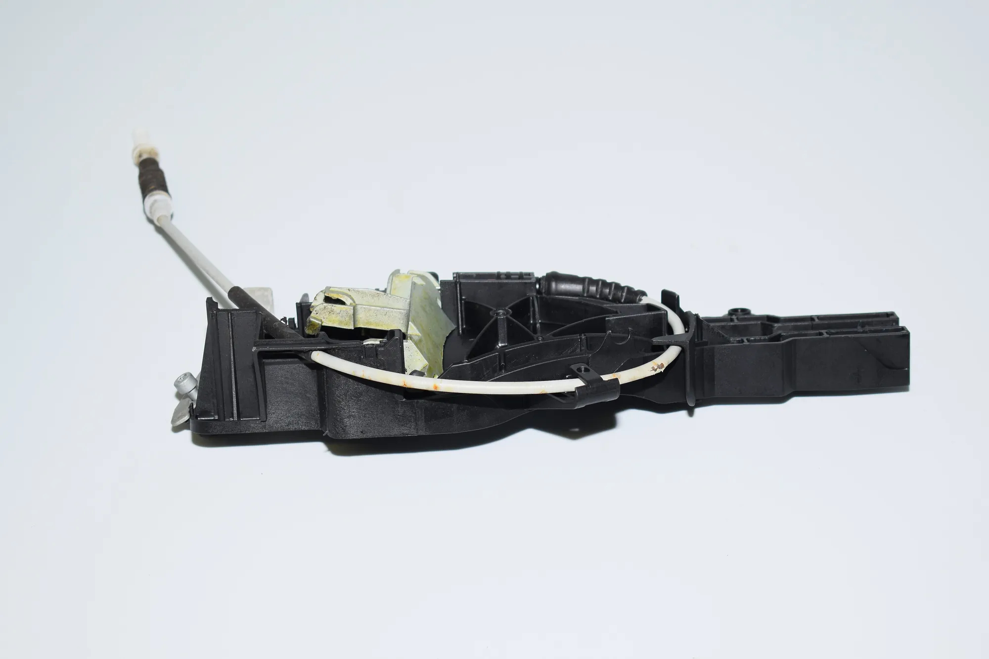 Front Right Door Interior Handle Frame – OEM 7059971 · BMW 3 Touring (E91) 325 d 2011 – 3