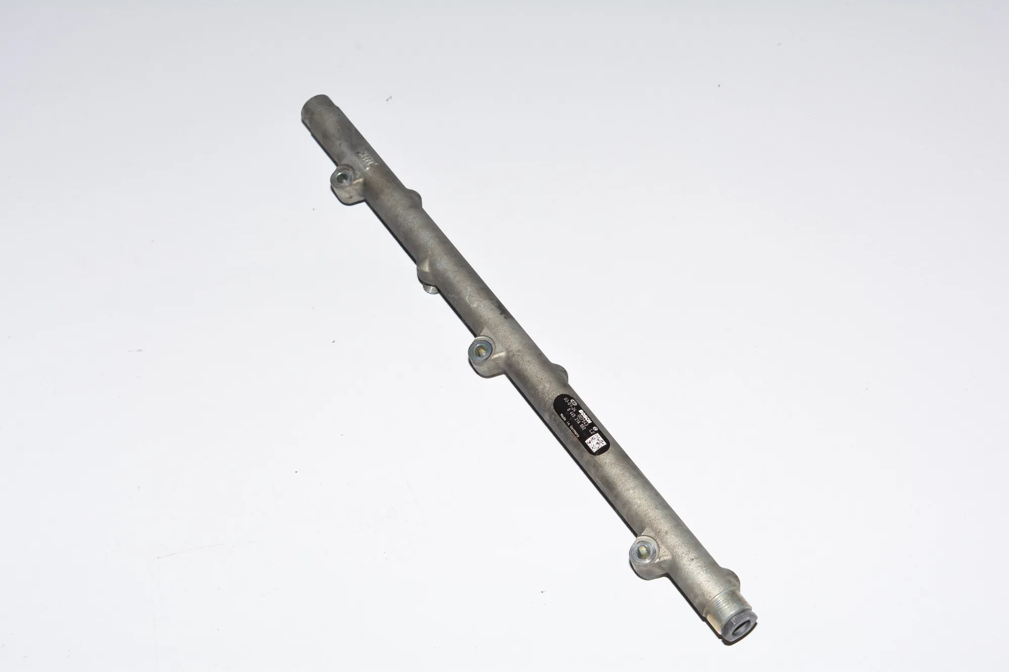 Fuel Rail – OEM 0445216002 · BMW 5 Touring (E39) 530 d 2003 – 4