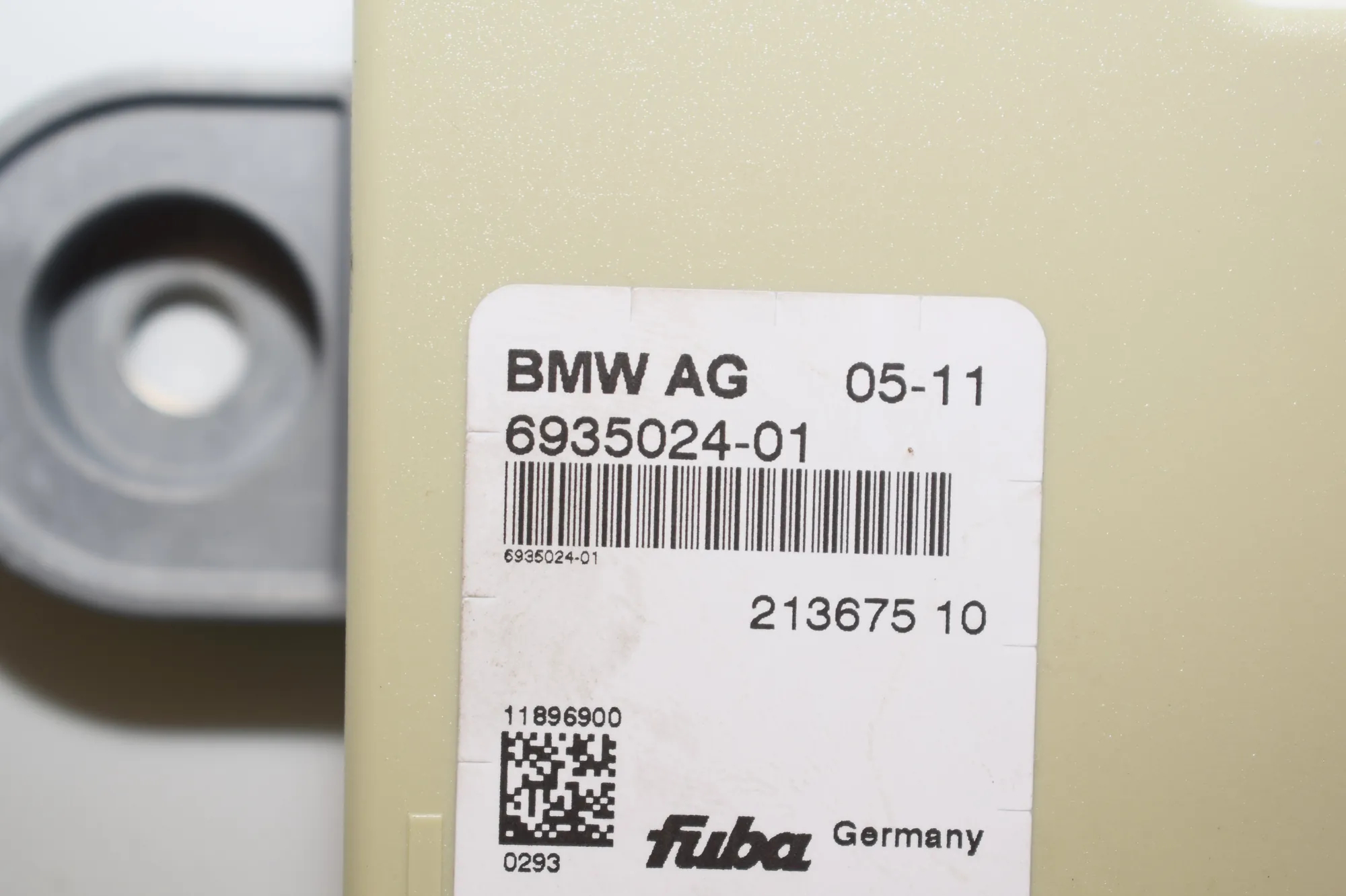 Antenna – OEM 6935024 · BMW 3 Touring (E91) 325 d 2011