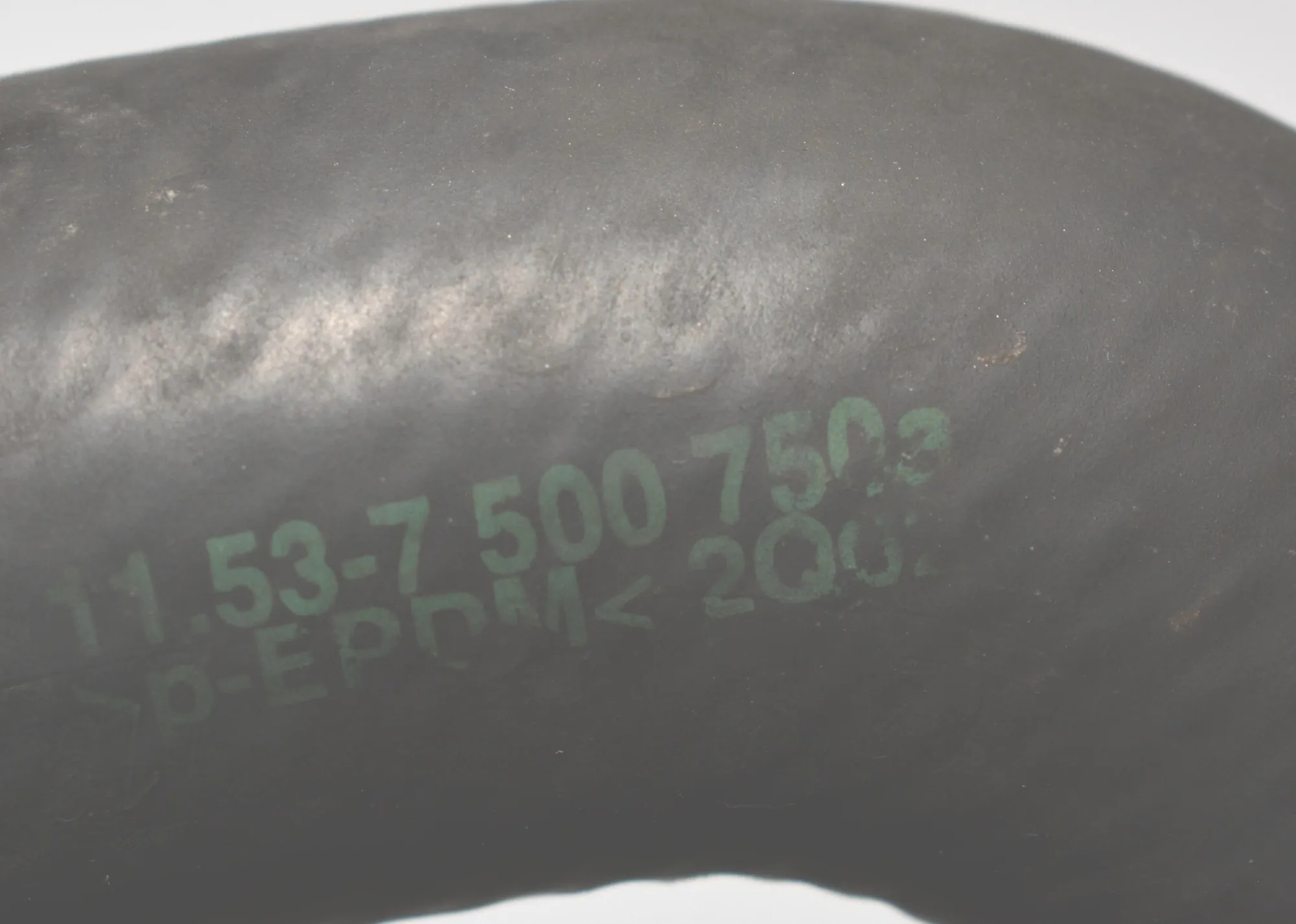Right Side Cooling Radiator Hose – OEM 7500750 · BMW X5 (E53) 4.6 is 2002 – 5