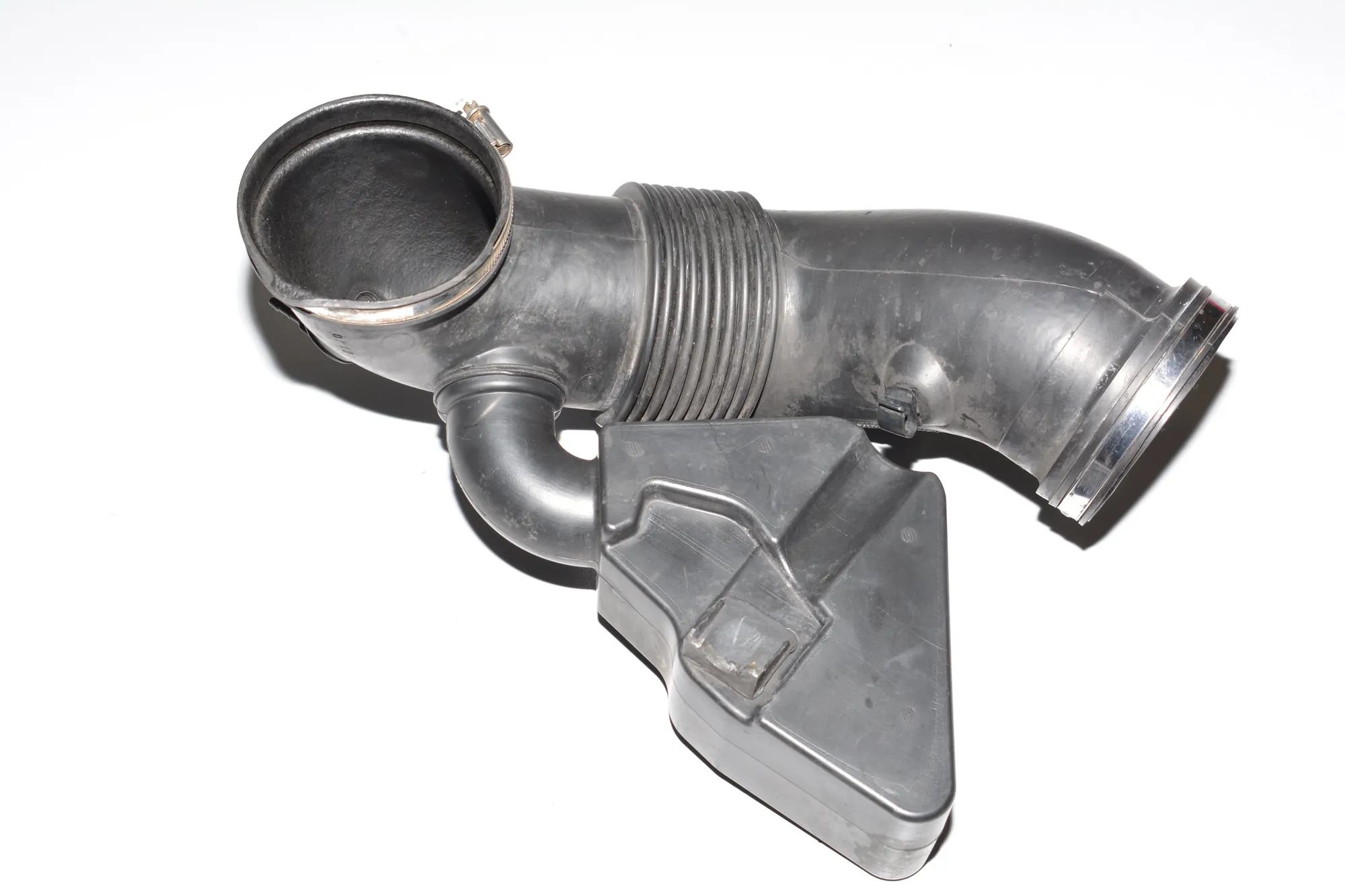 Air Intake Tube – OEM 1438285 · BMW X5 (E53) 4.6 is 2002