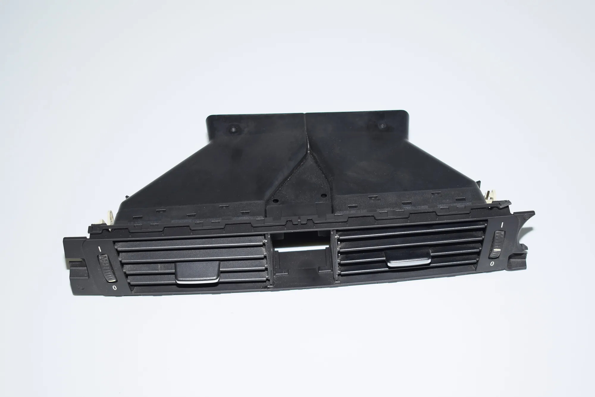 Dashboard Air Vents – OEM 9130464 · BMW 3 Touring (E91) 325 d 2011