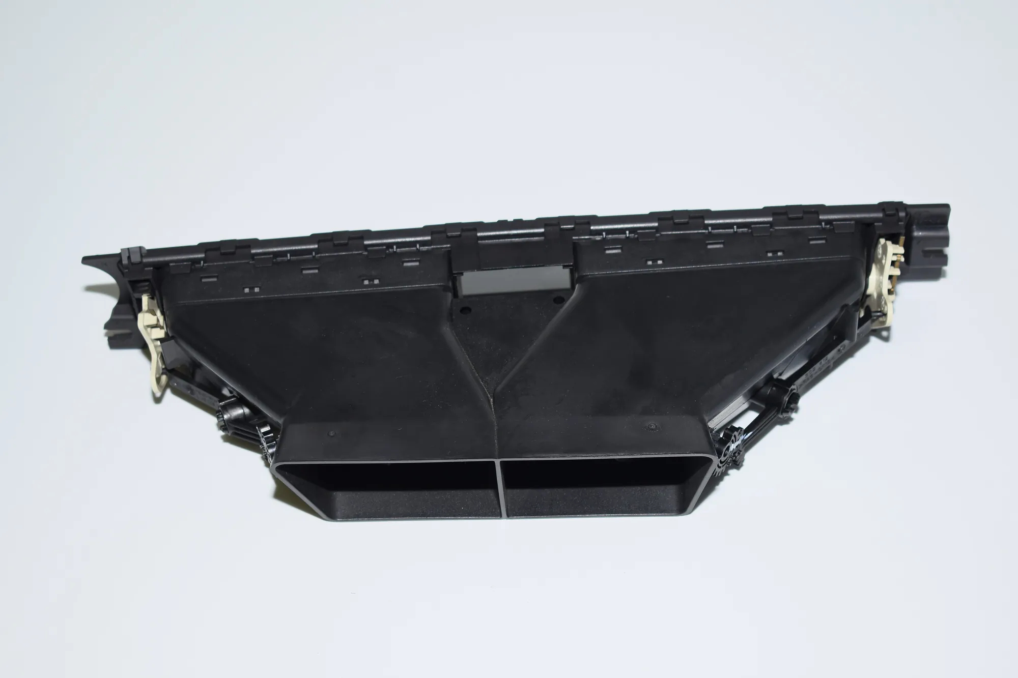 Dashboard Air Vents – OEM 9130464 · BMW 3 Touring (E91) 325 d 2011 – 2