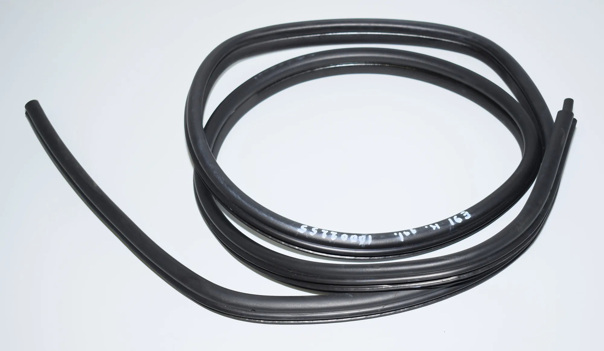 Rear Left Door Seal Rubber – OEM 7247261 · BMW 3 Touring (E91) 325 d 2011