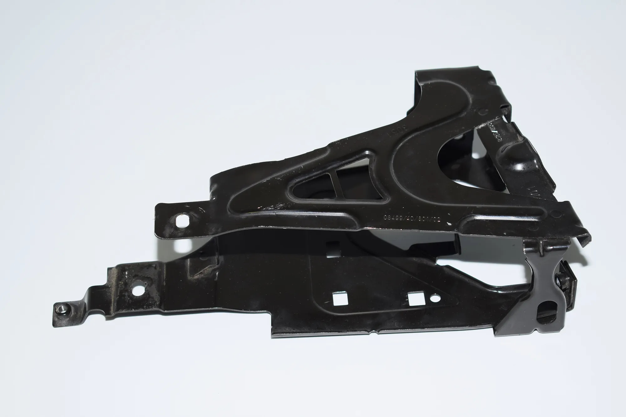 Other Body Parts – OEM 8125806 · BMW 5 Touring (F11) 530 d 2013 – 3