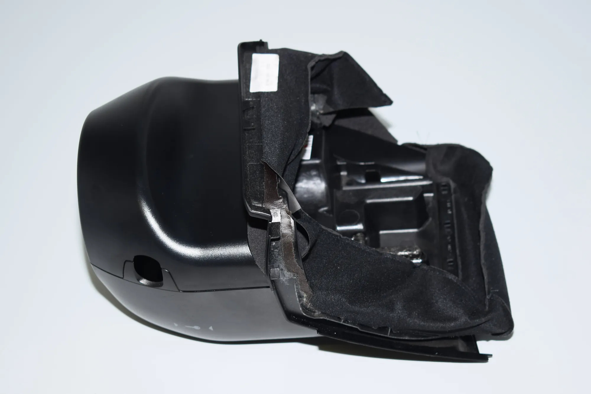 Steering Mechanism Trim – OEM 9219804 · BMW 5 (F10) 520 d 2011 – 3