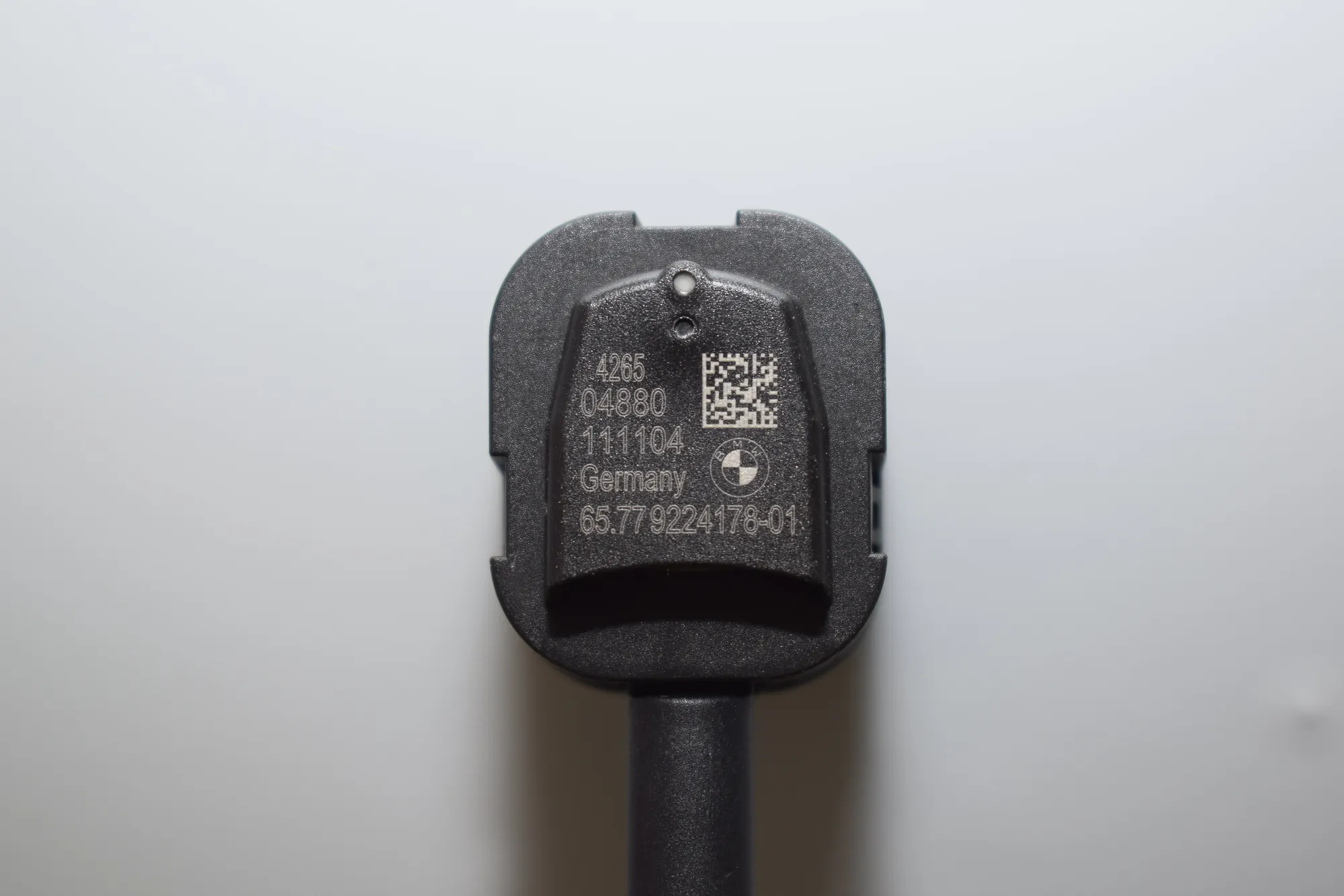 Right Side Impact Sensor – OEM 9224178 · BMW 5 (F10) 520 d 2011 – 4