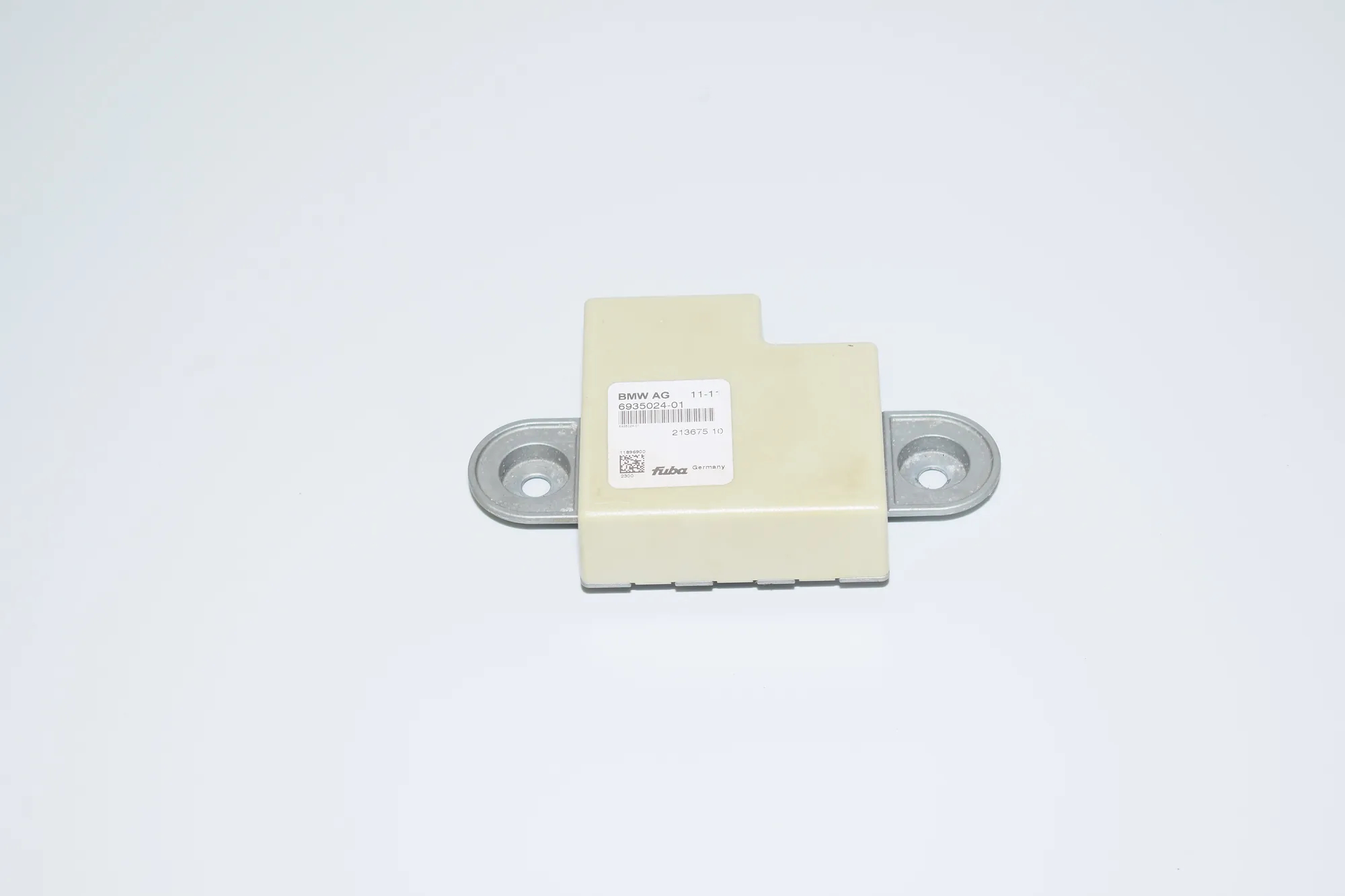 Antenna – OEM 6935024 · BMW 5 (F10) 520 d 2011