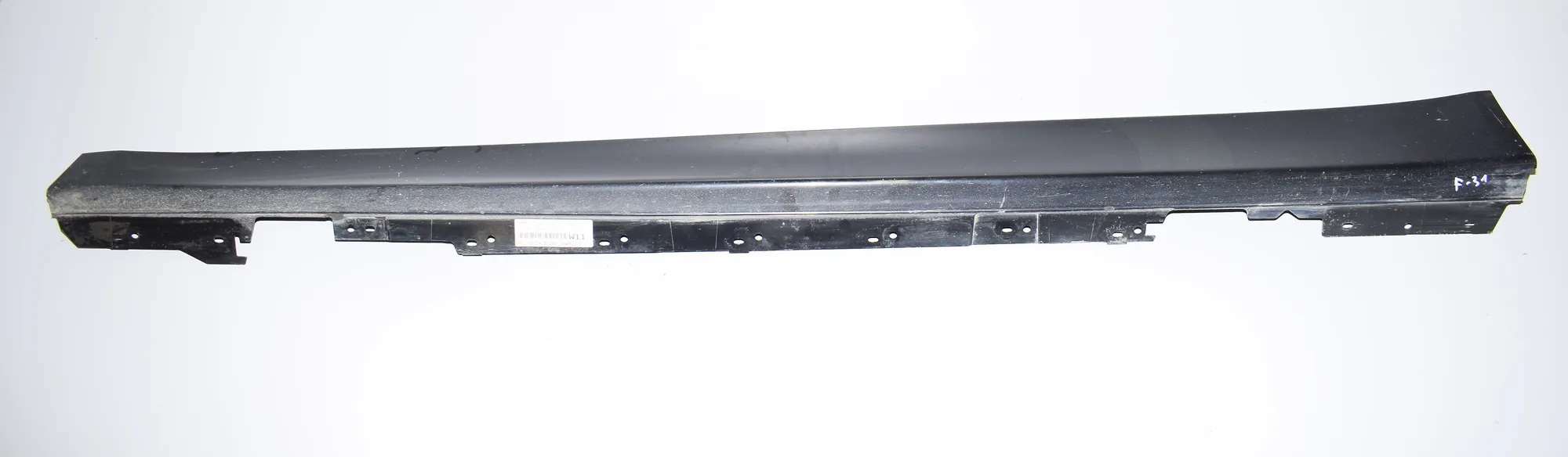 Left Side Sideskirt · BMW 3 Touring (F31) BMW 3 Touring (F31) 2013