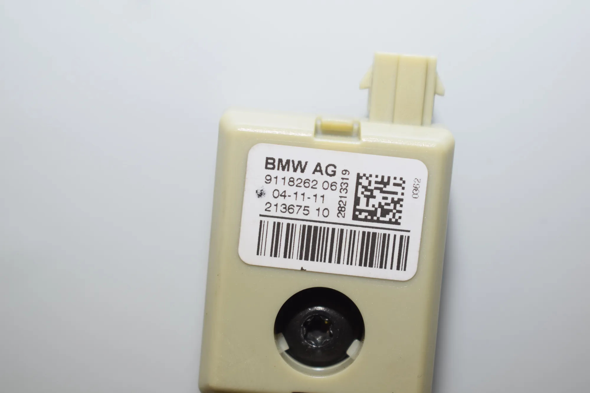Antenna – OEM 9118262 · BMW 5 (F10) 520 d 2011 – 4