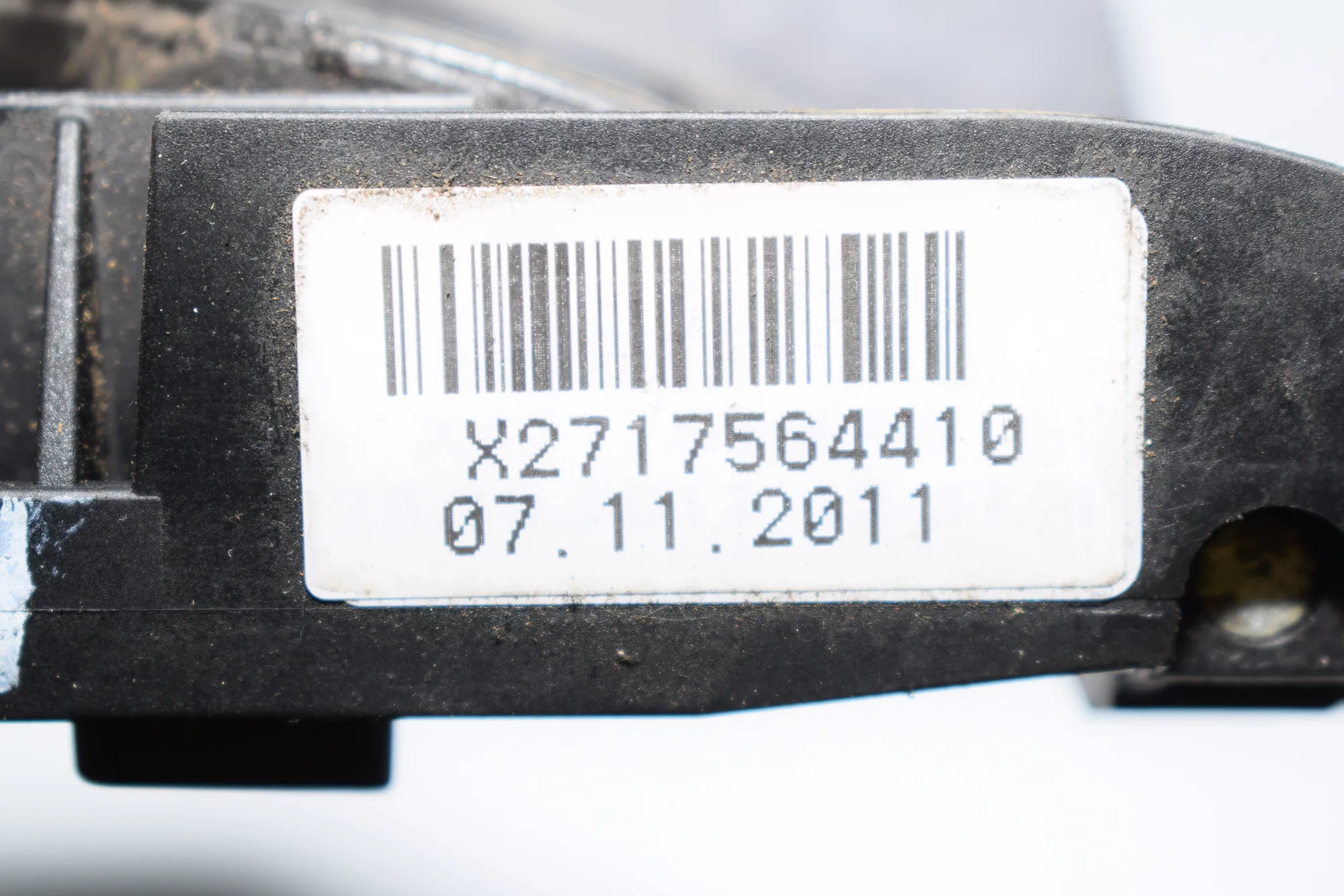 Front Right Door Interior Handle Frame – OEM 7175644 · BMW 5 (F10) 520 d 2011 – 4