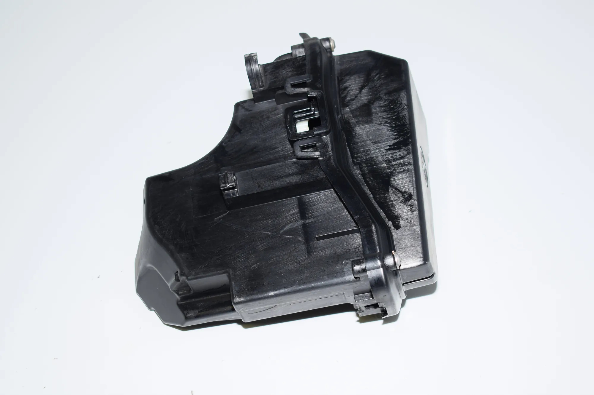 Fuse Box · BMW 5 (F10) 520 d 2011 – 4