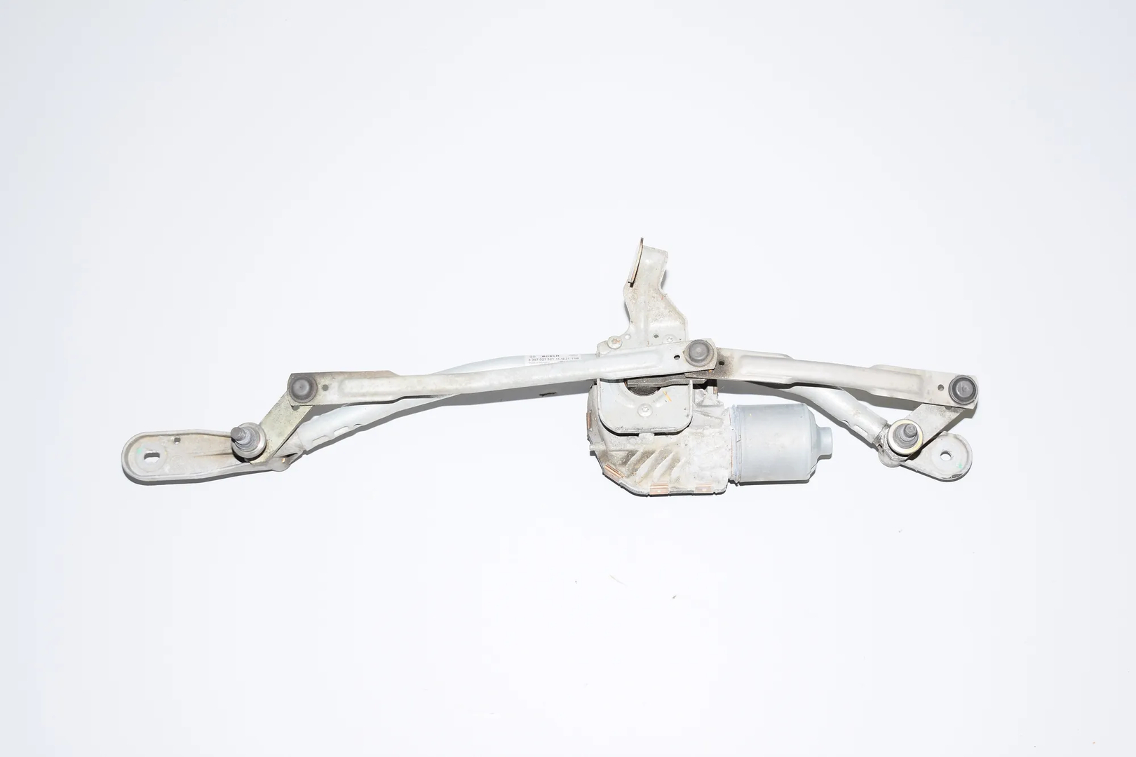 Front Windshield Wiper Mechanism – OEM 7305562 · BMW 5 (F10) 520 d 2011 – 4