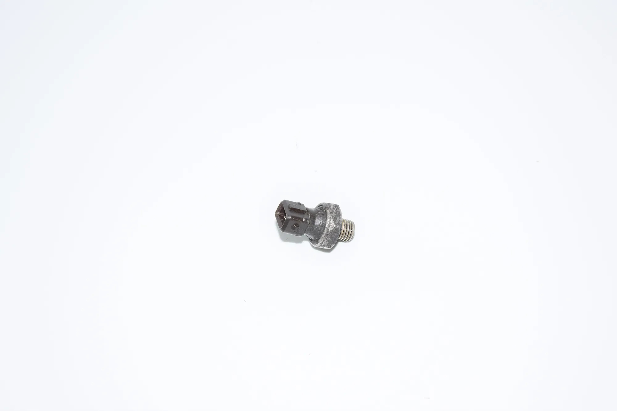 Oil Pressure Sensor – OEM 7568480 · BMW 1 (E87) BMW 1 (E87) 118 d 2008