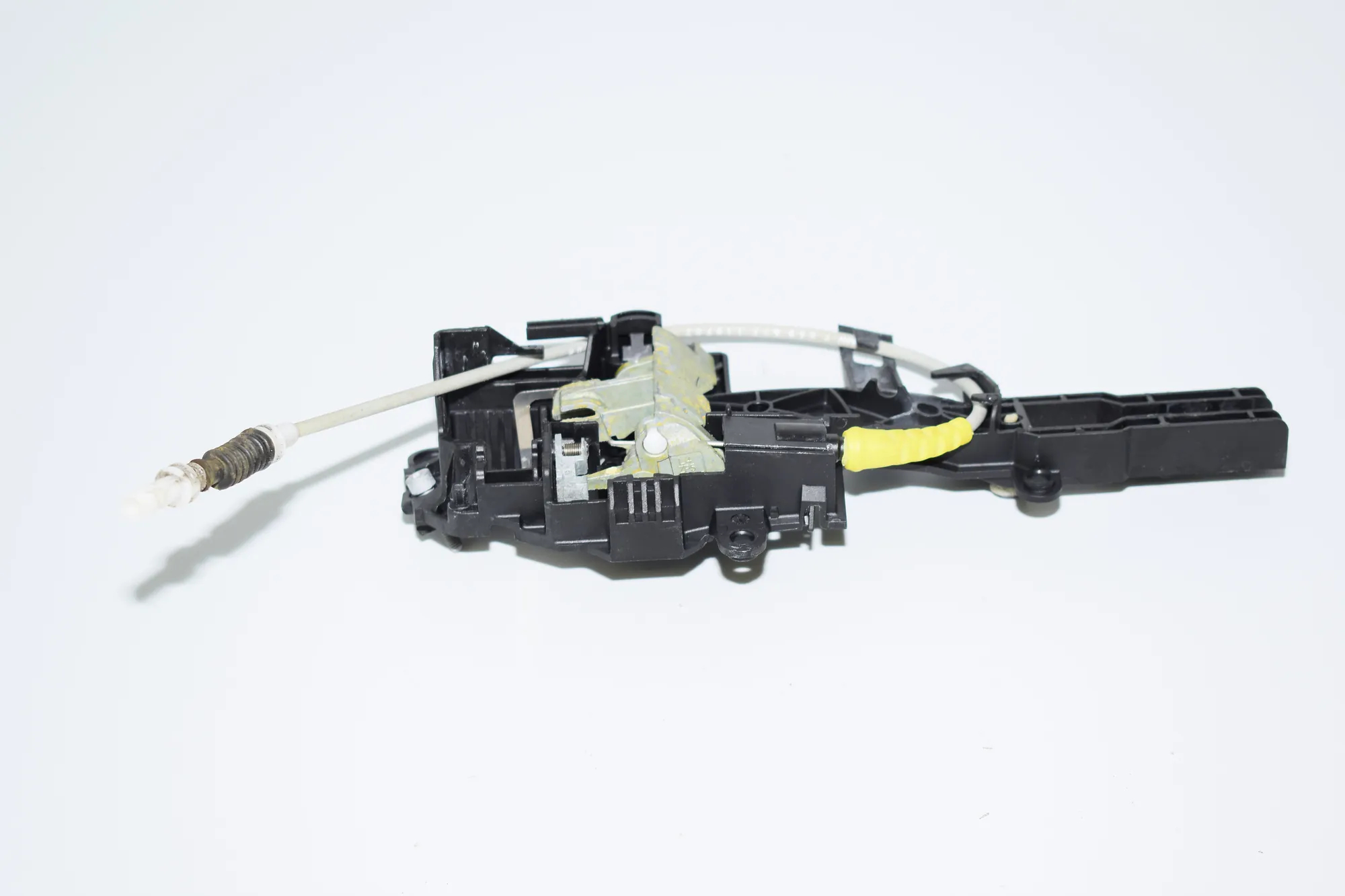 Front Left Door Interior Handle Frame – OEM 7059677 · BMW 1 (E81) 123 d 2009 – 3