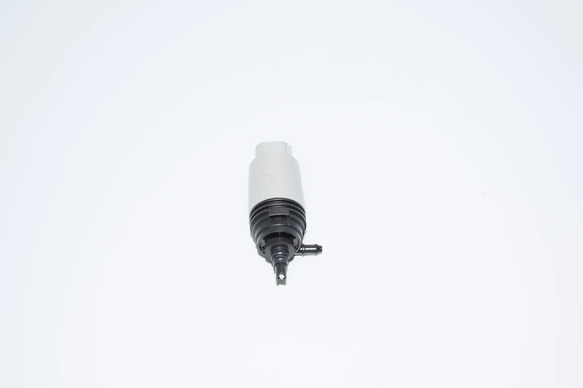 Washer Tank Motor – OEM 6934159 · BMW 1 (E81) 123 d 2009 – 2