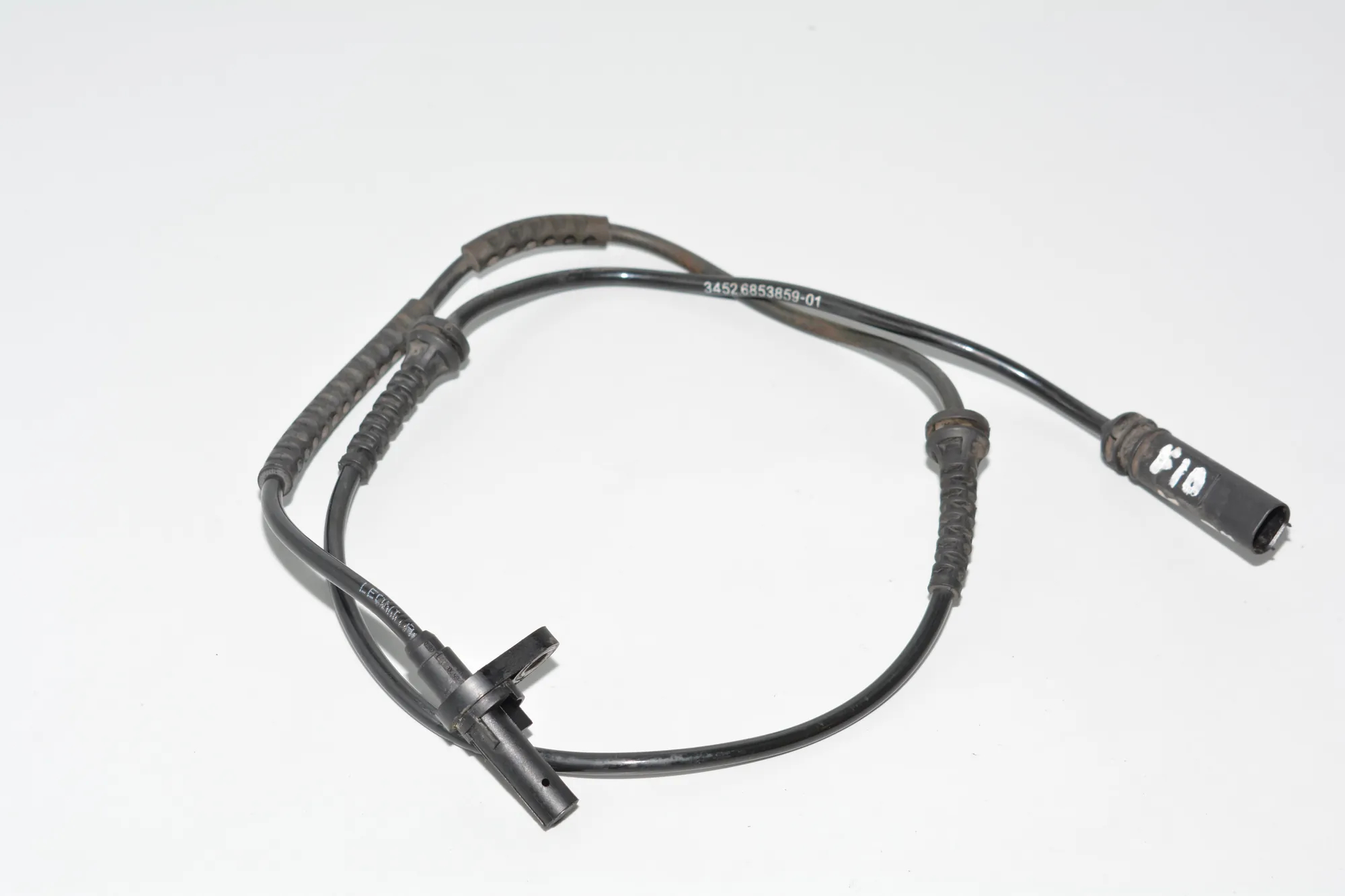 Front Left ABS Sensor – OEM 0265009227 · BMW 5 (F10) 520 d 2011 – 4
